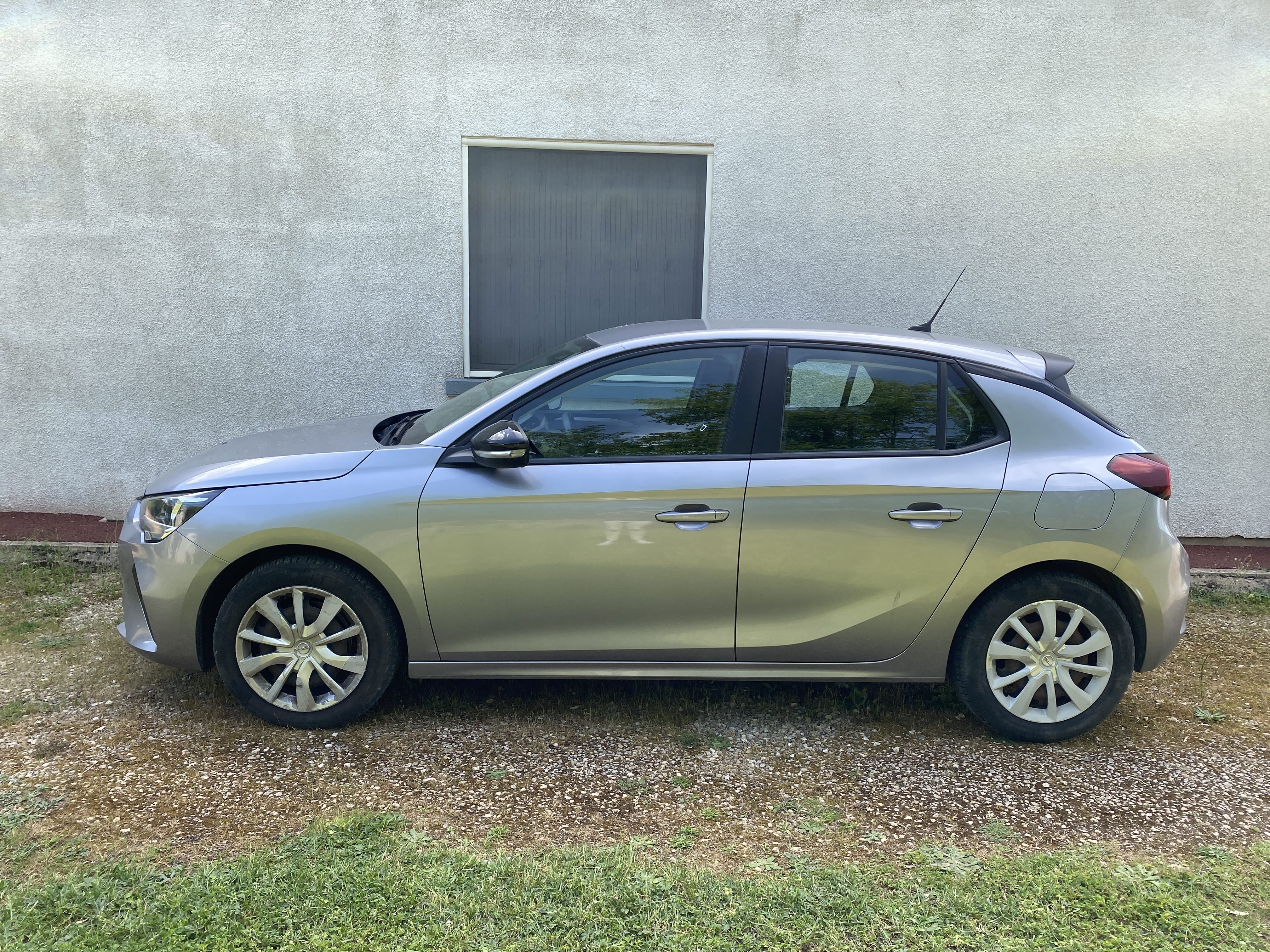 Opel Corsa avec Climatisation