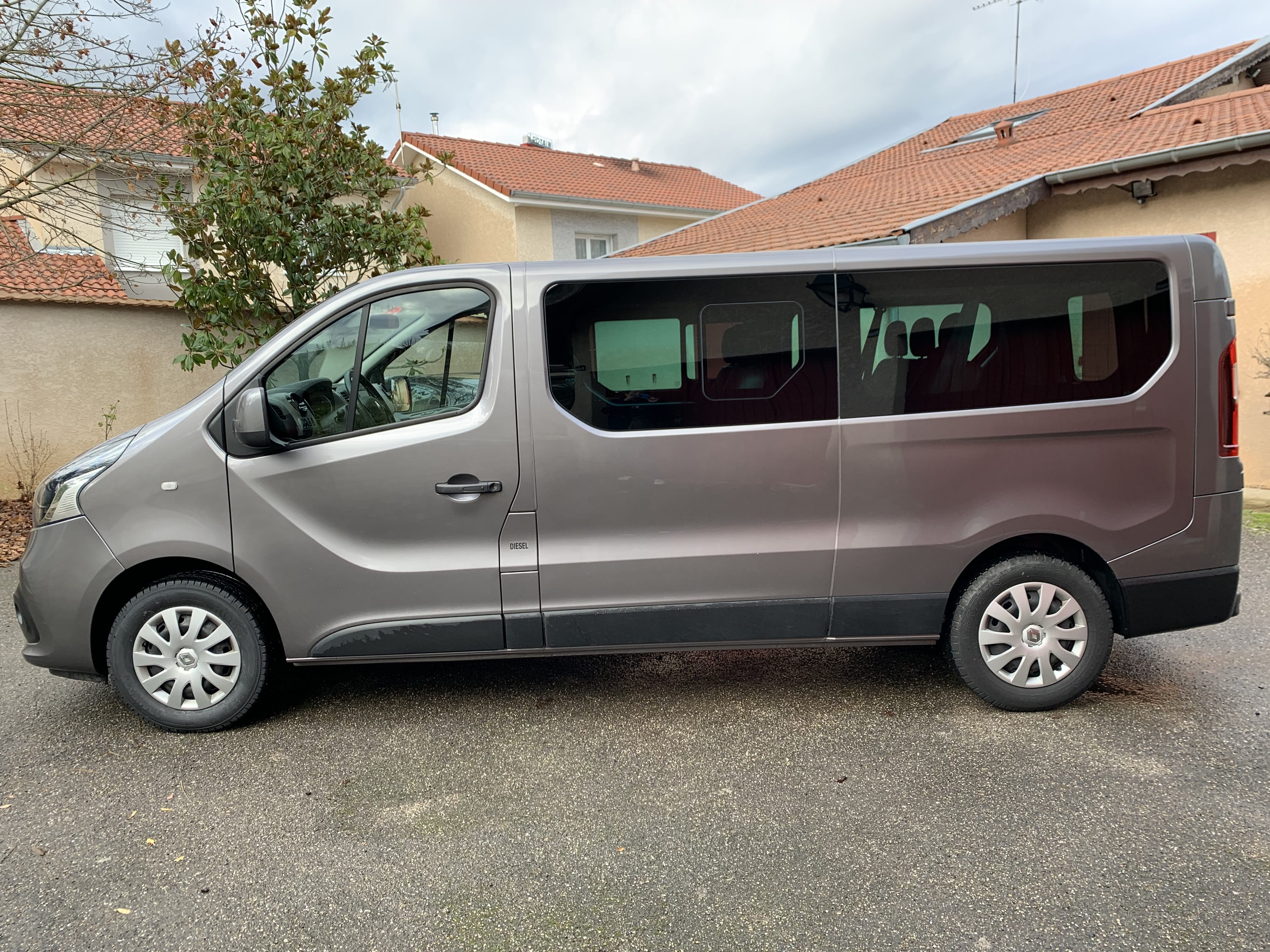 Renault Trafic Passenger avec Climatisation