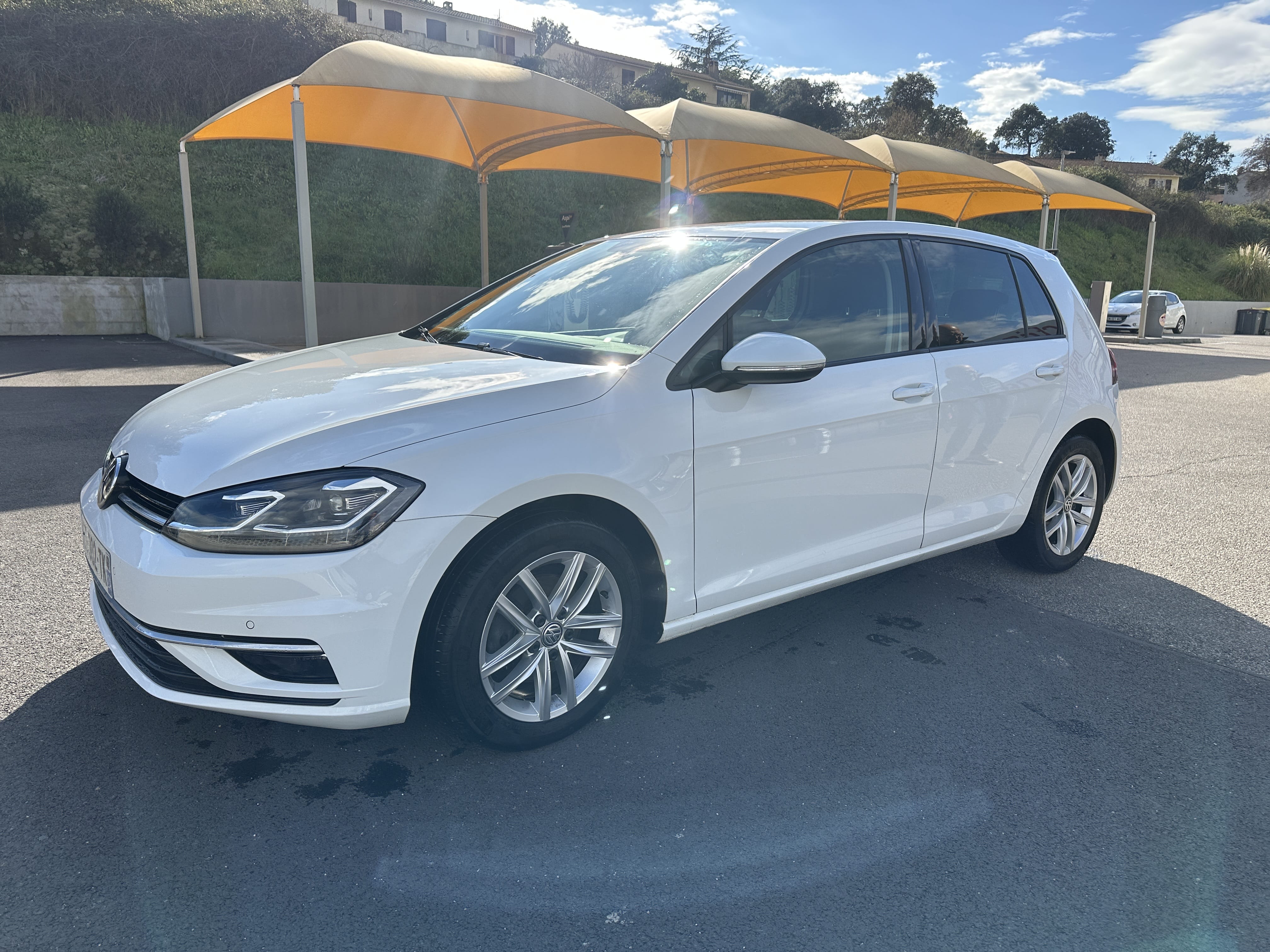 Volkswagen Golf, 2018, Essence 95, automatique