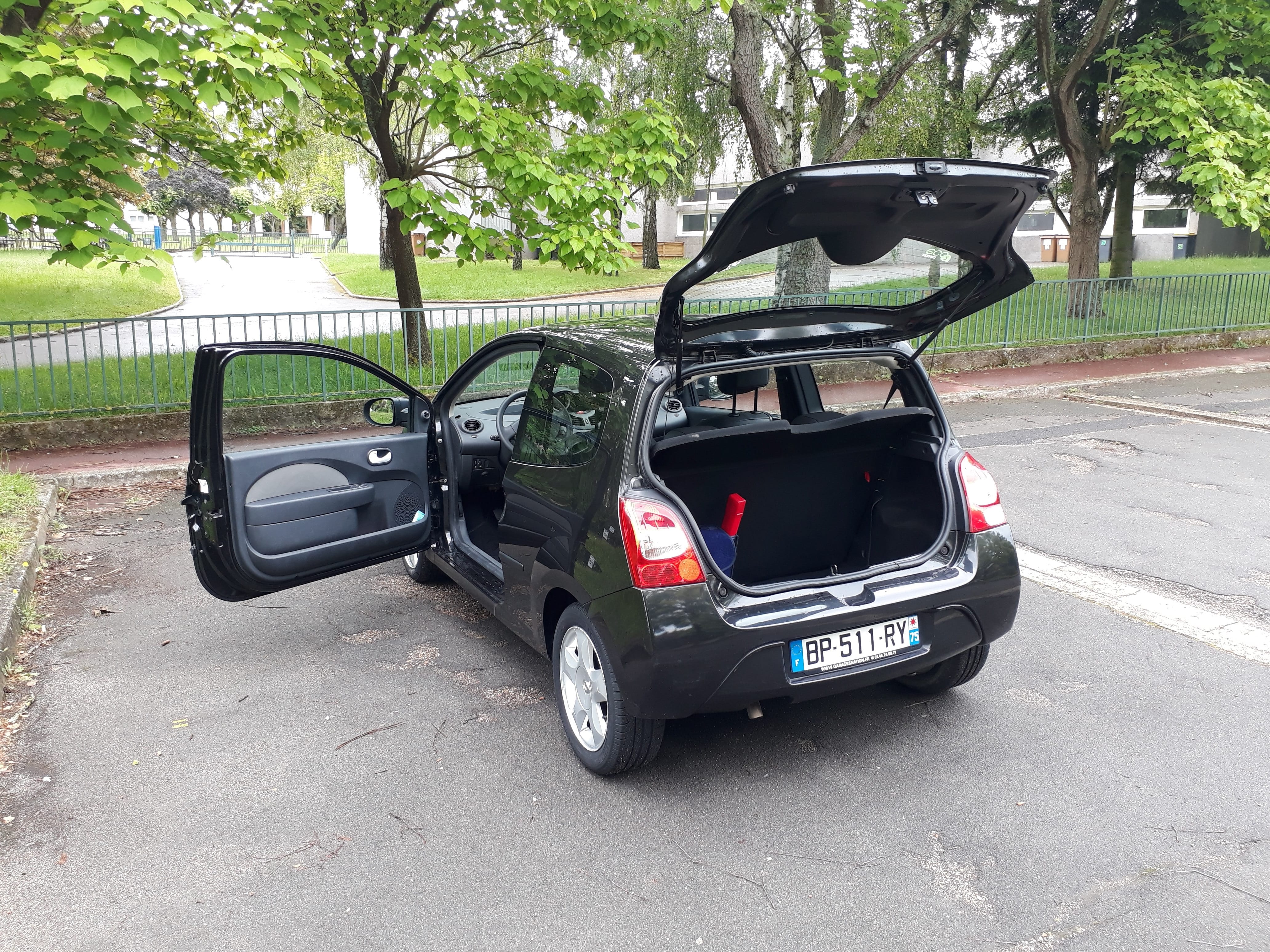 Renault Twingo II avec Pneus neige