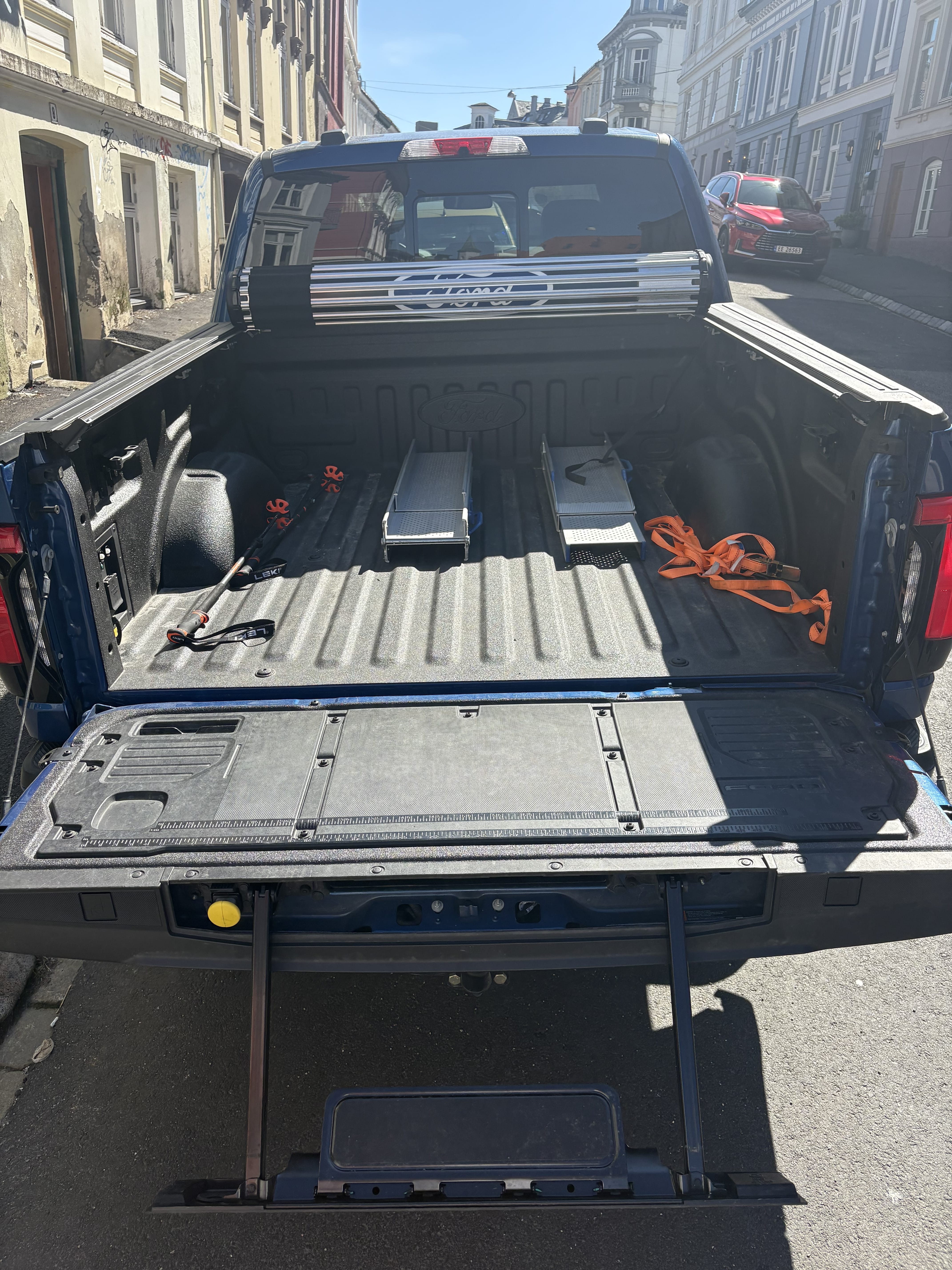 Ford F-150 Lightning Lariat med Bluetooth audio