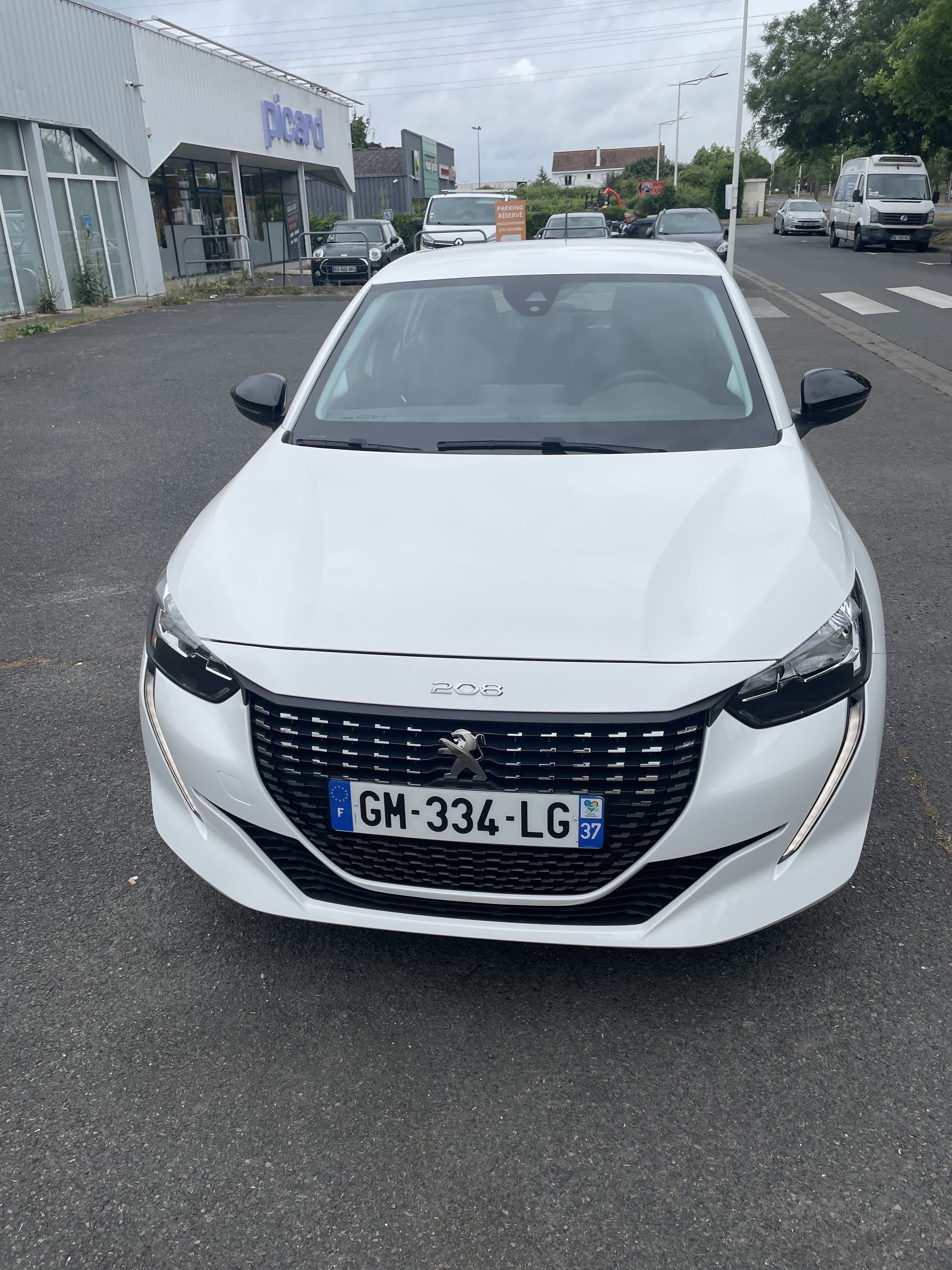 Peugeot 208, 2023, Essence 95