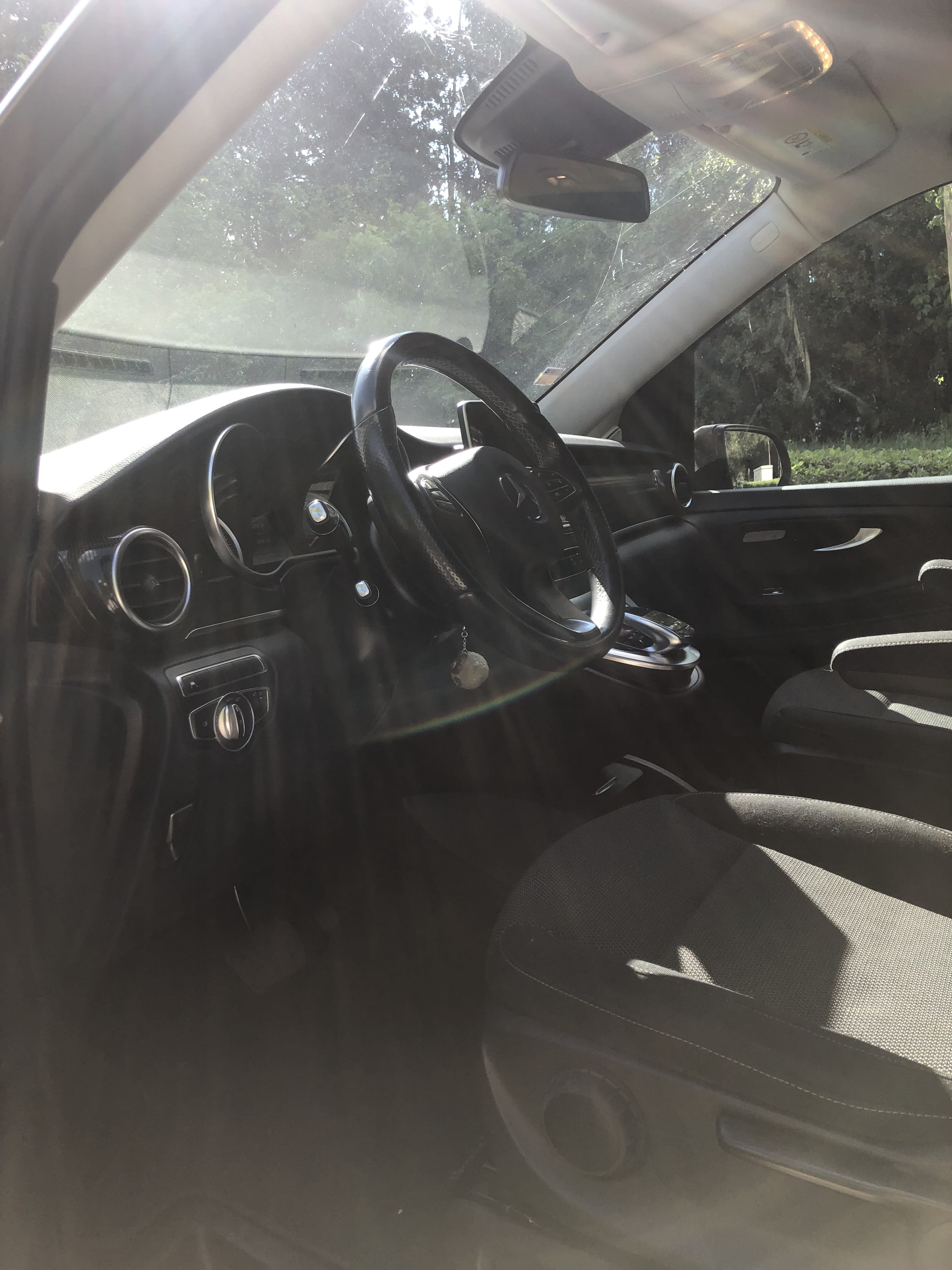 Mercedes-Benz Classe V avec Attelage