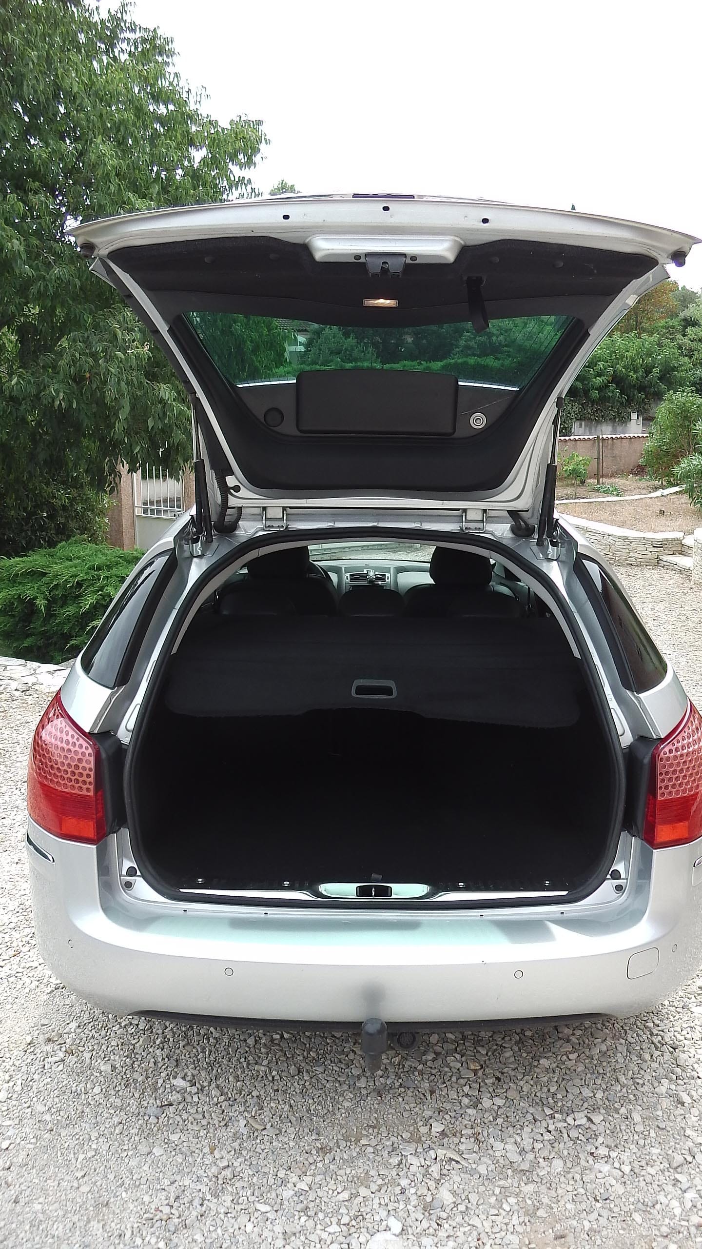 Peugeot 407 SW 140cv avec Entrée audio / iPod