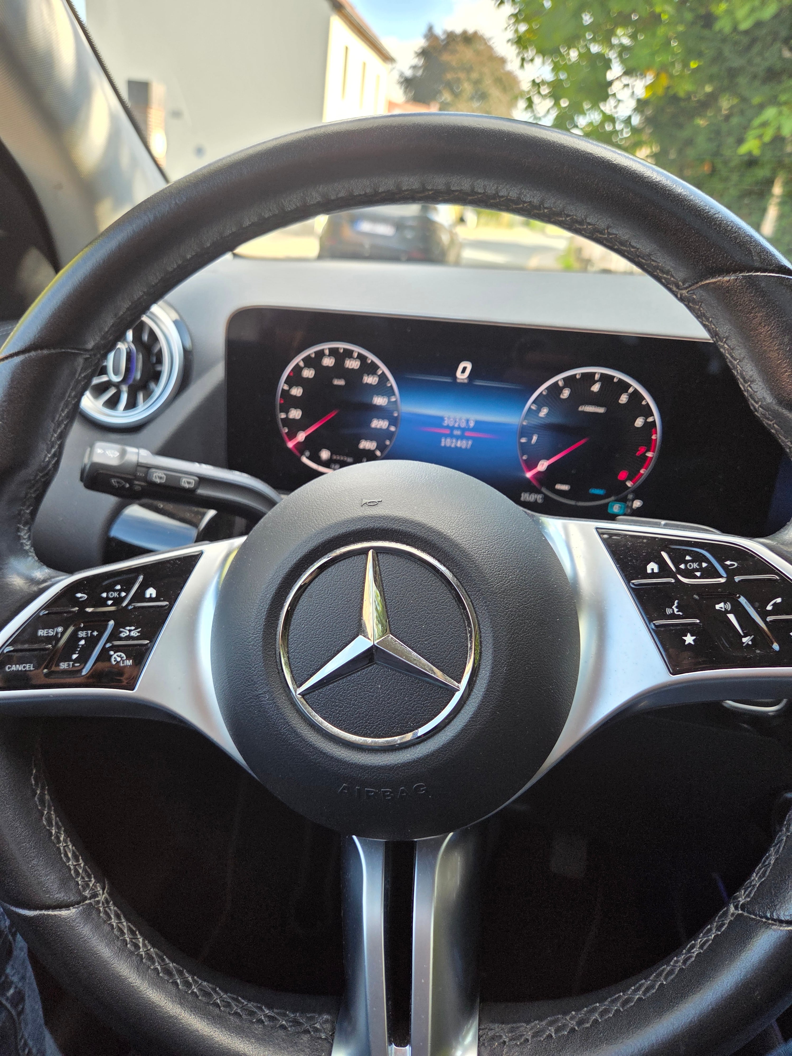 Mercedes-Benz Classe GLA, 2023, Euro 95 (E10), automatique