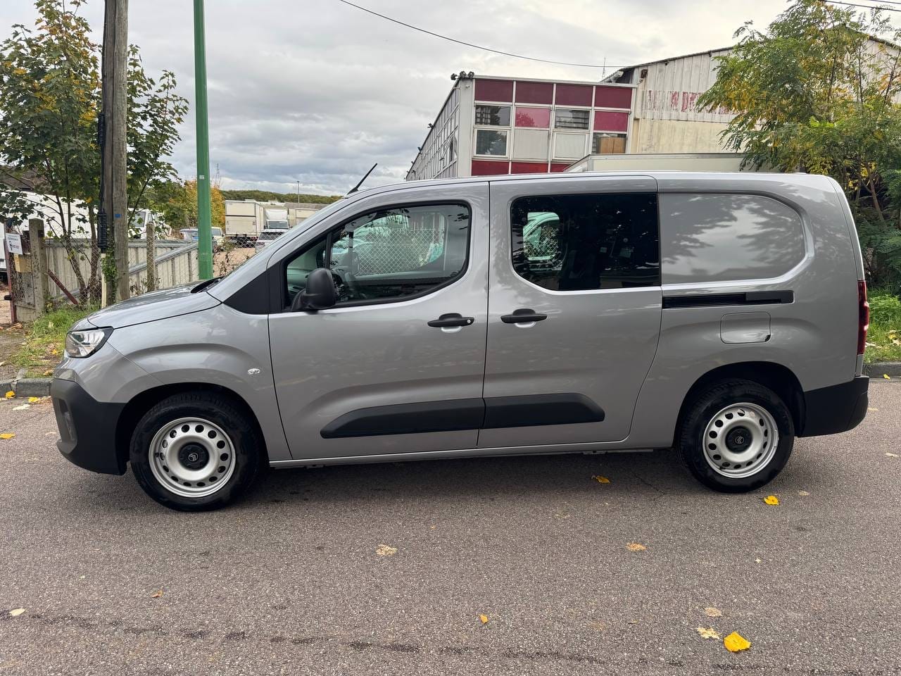 Citroen Berlingo Double Cabine, 2025, Diesel, automatique