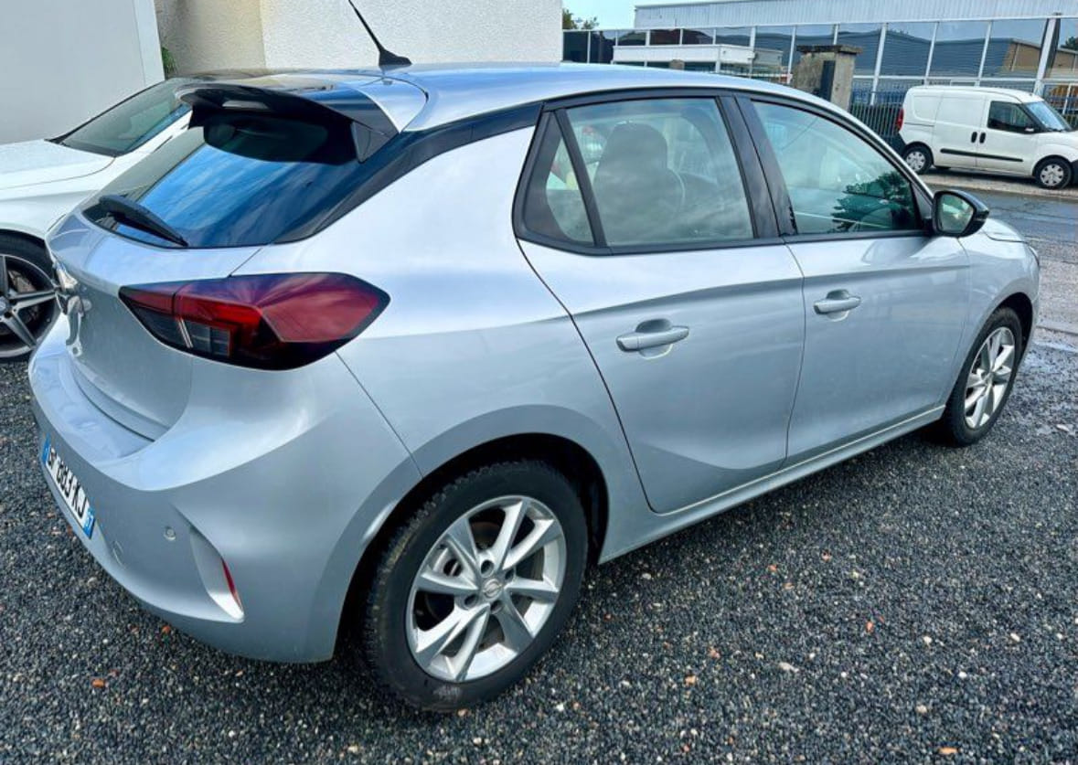 Opel Corsa avec Climatisation