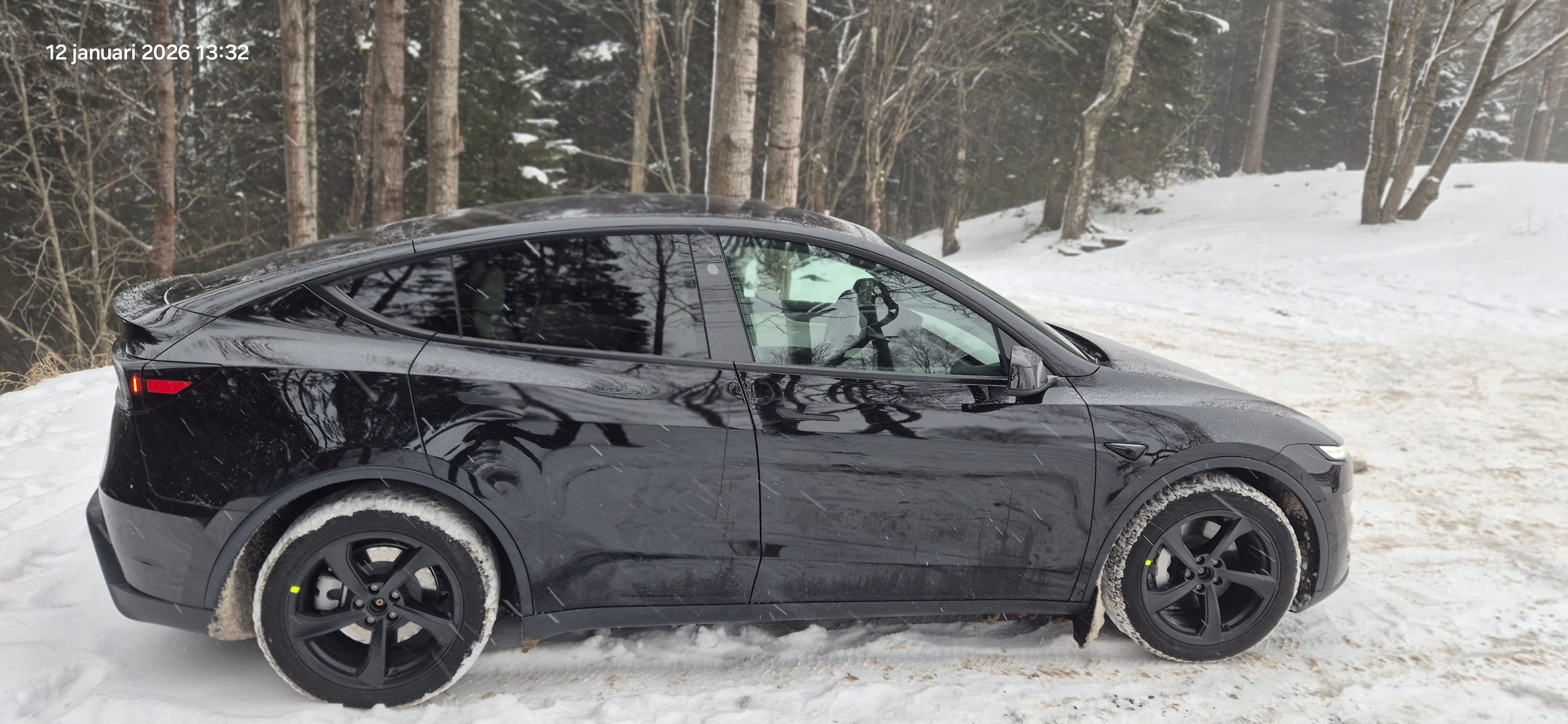 Tesla Model Y Long Range 2025, Kjelsås med Aircondition