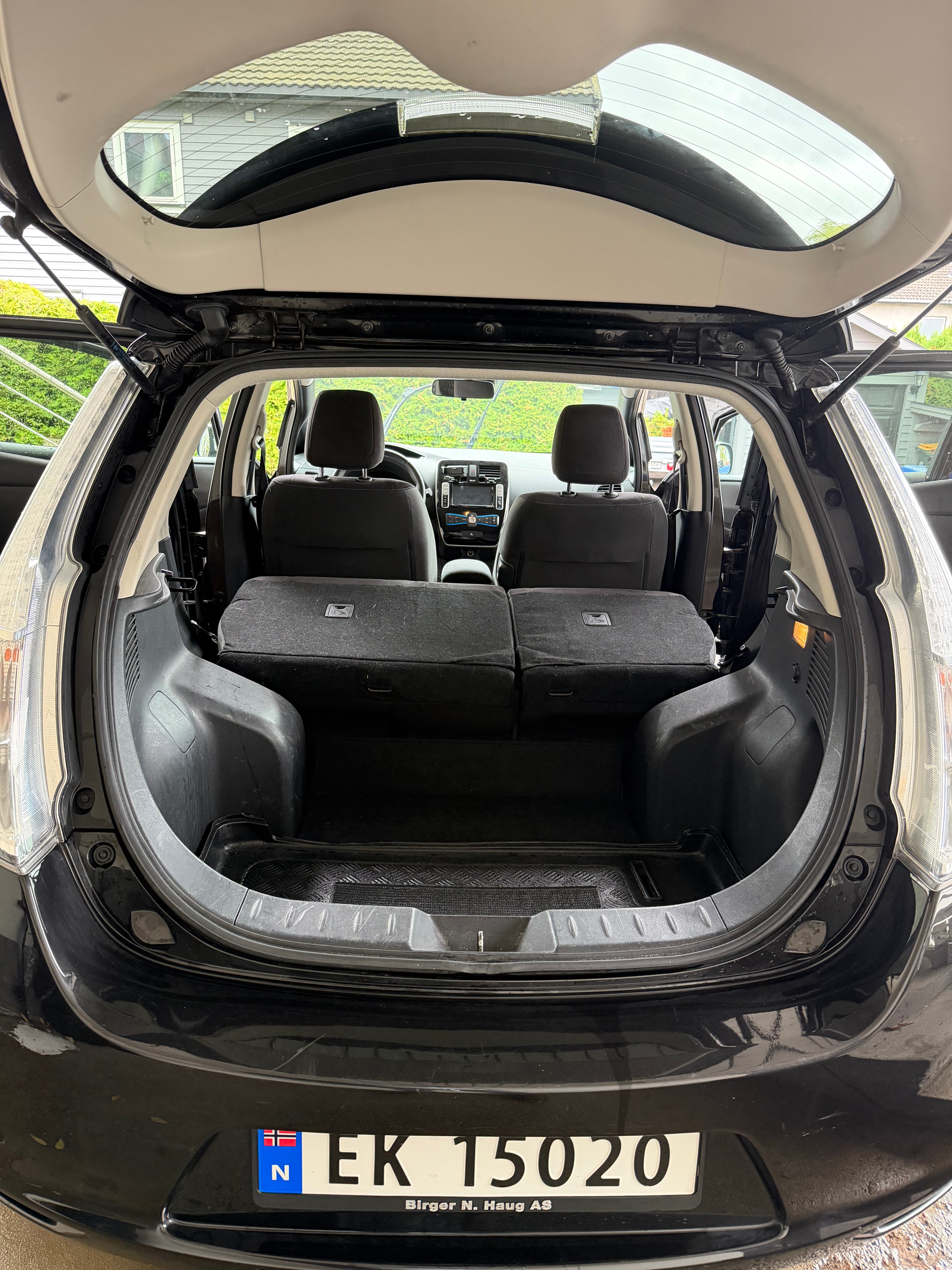 Nissan Leaf 30 kWh Gratis Lading! med Aircondition