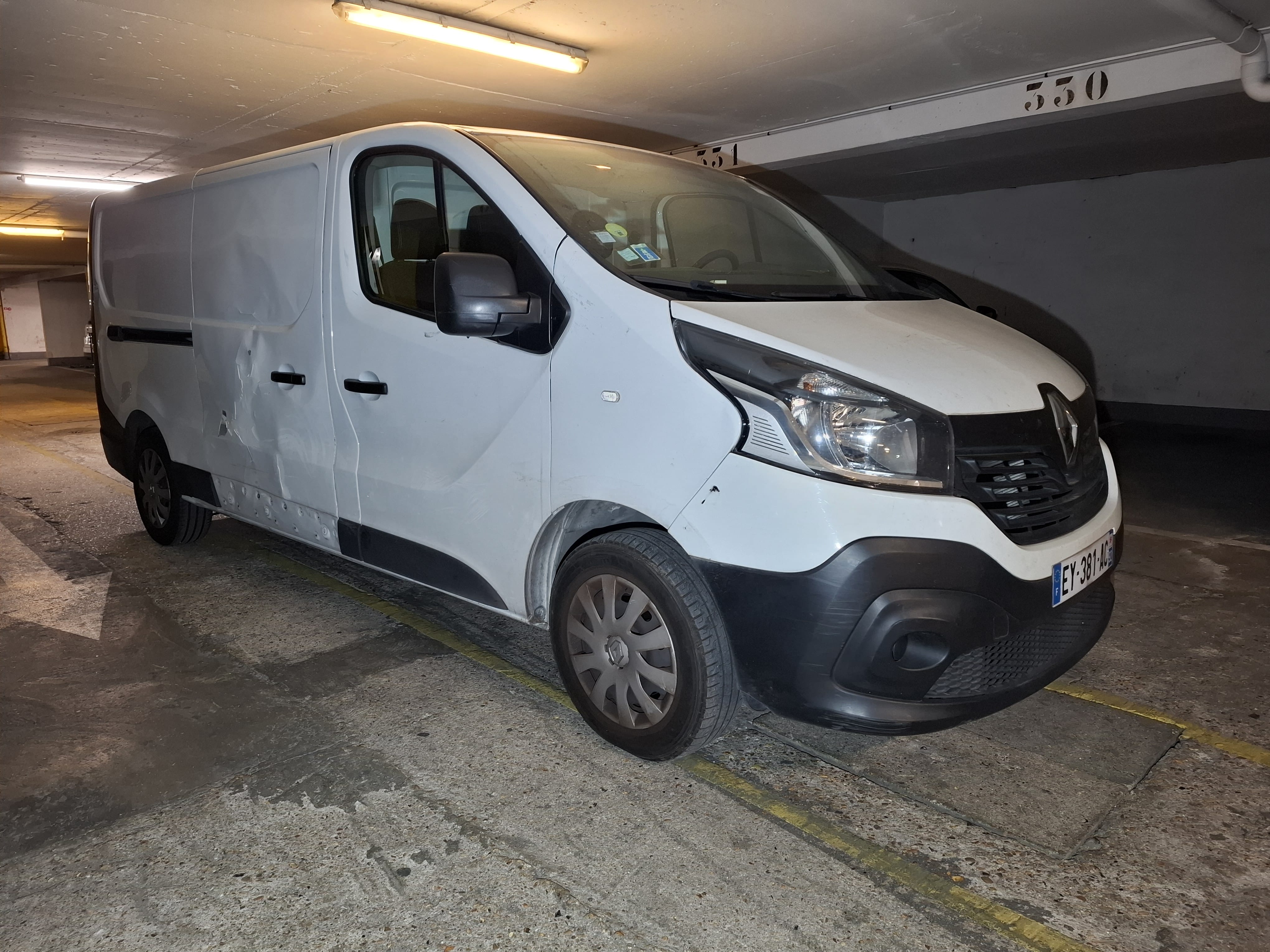 Renault Trafic avec GPS