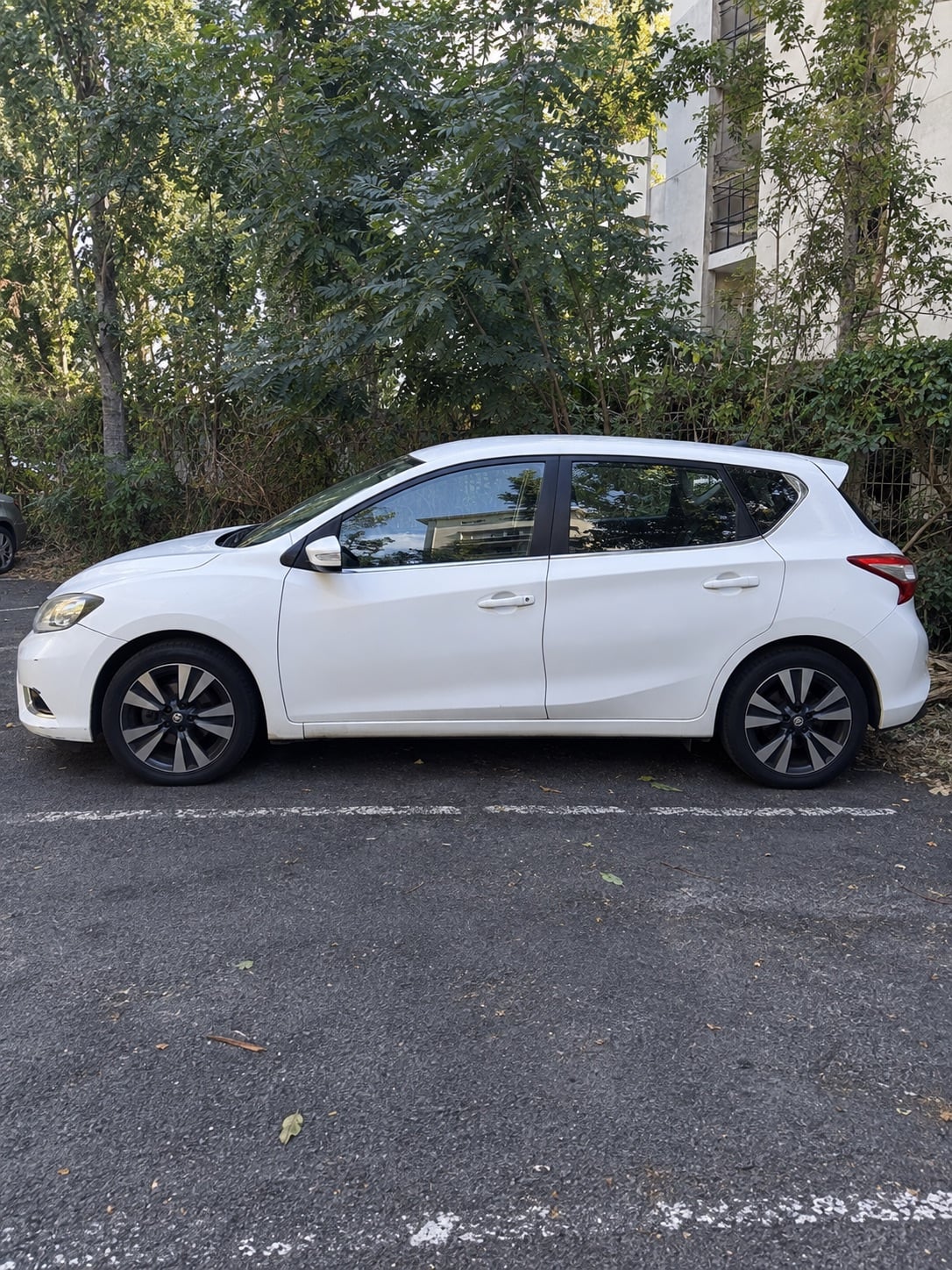 Nissan Pulsar, 2016, Essence 95