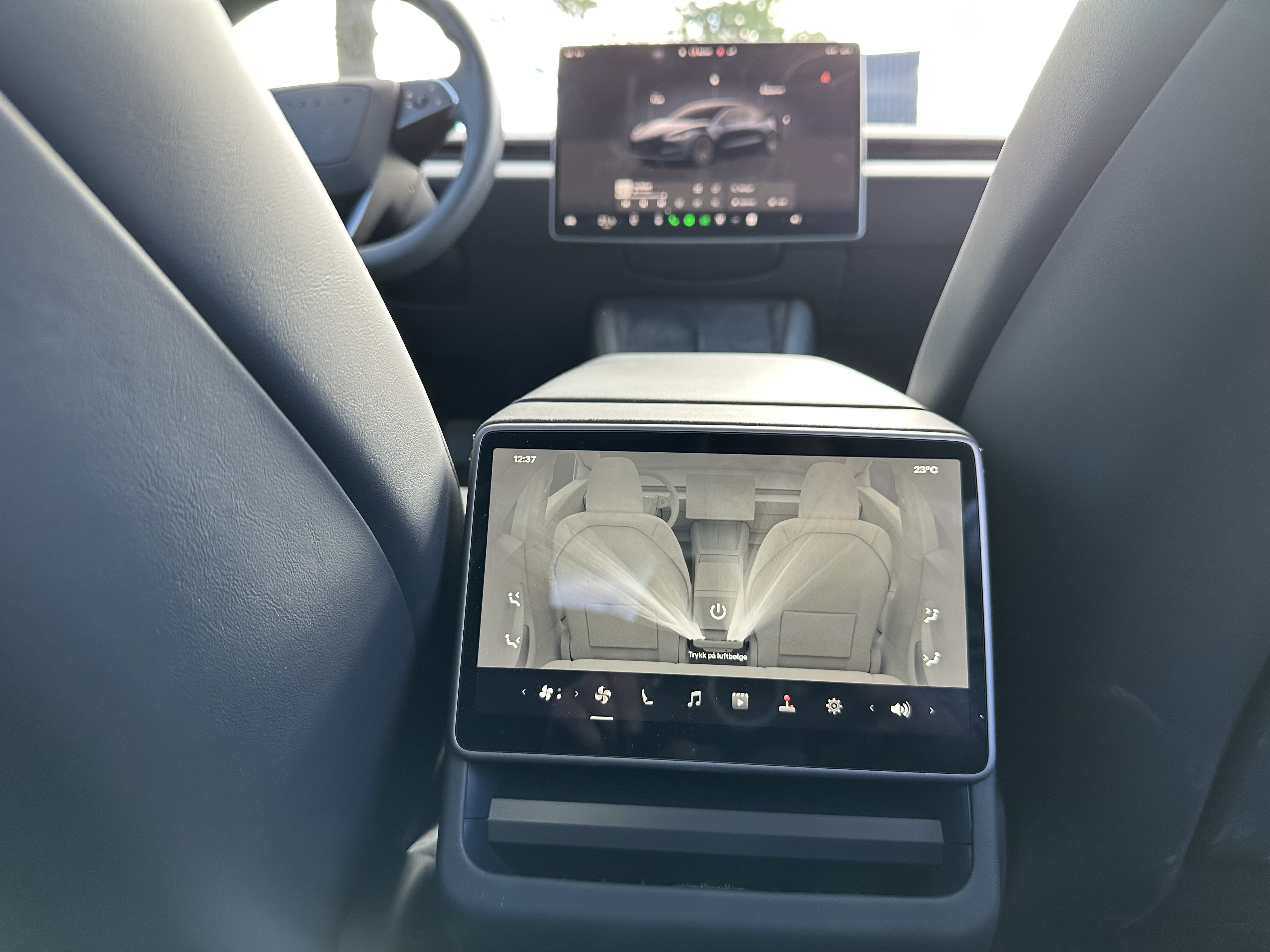 Tesla Model 3 Long Range Highland med Firehjulstrekk