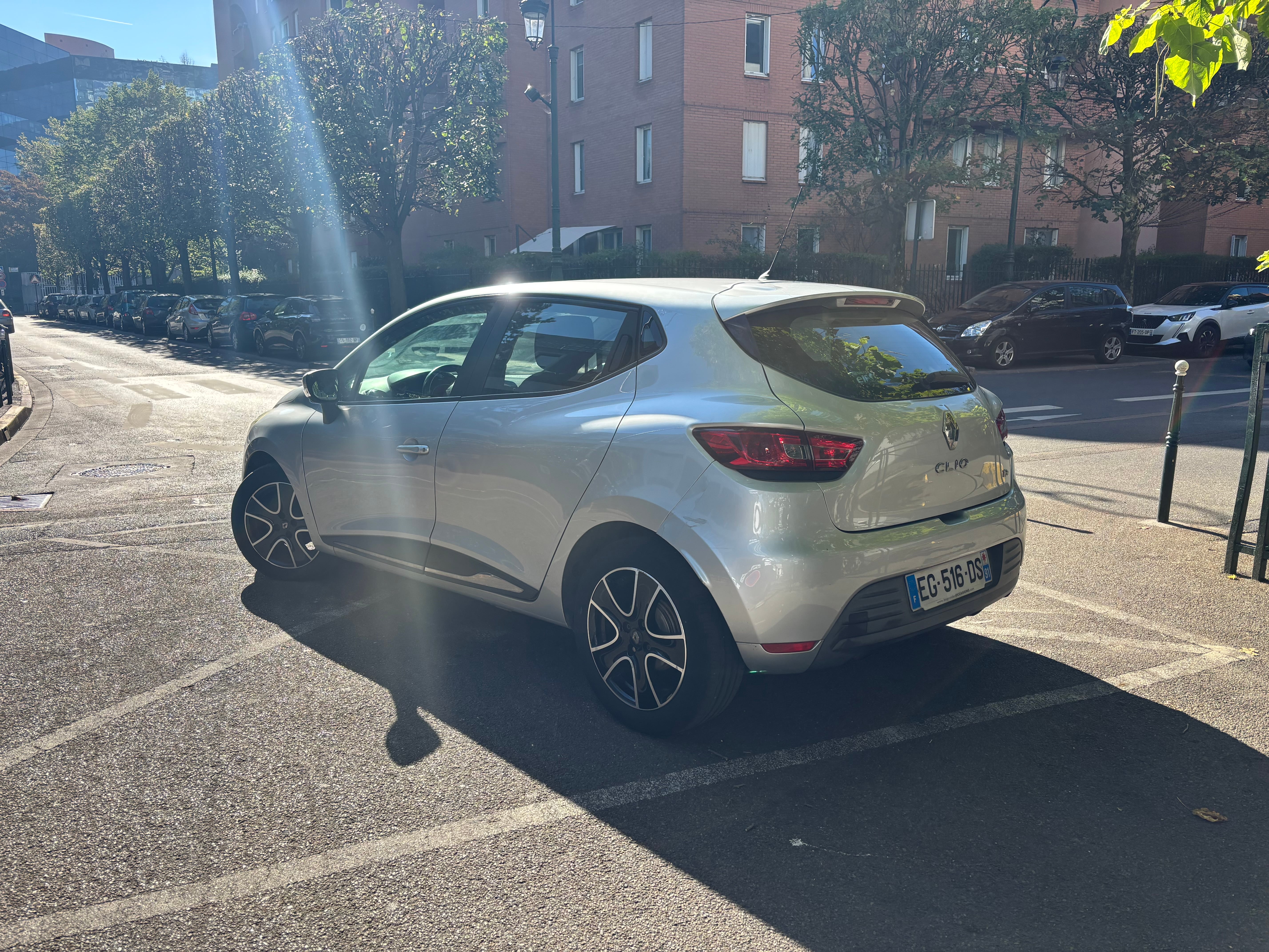 Renault Clio IV avec GPS