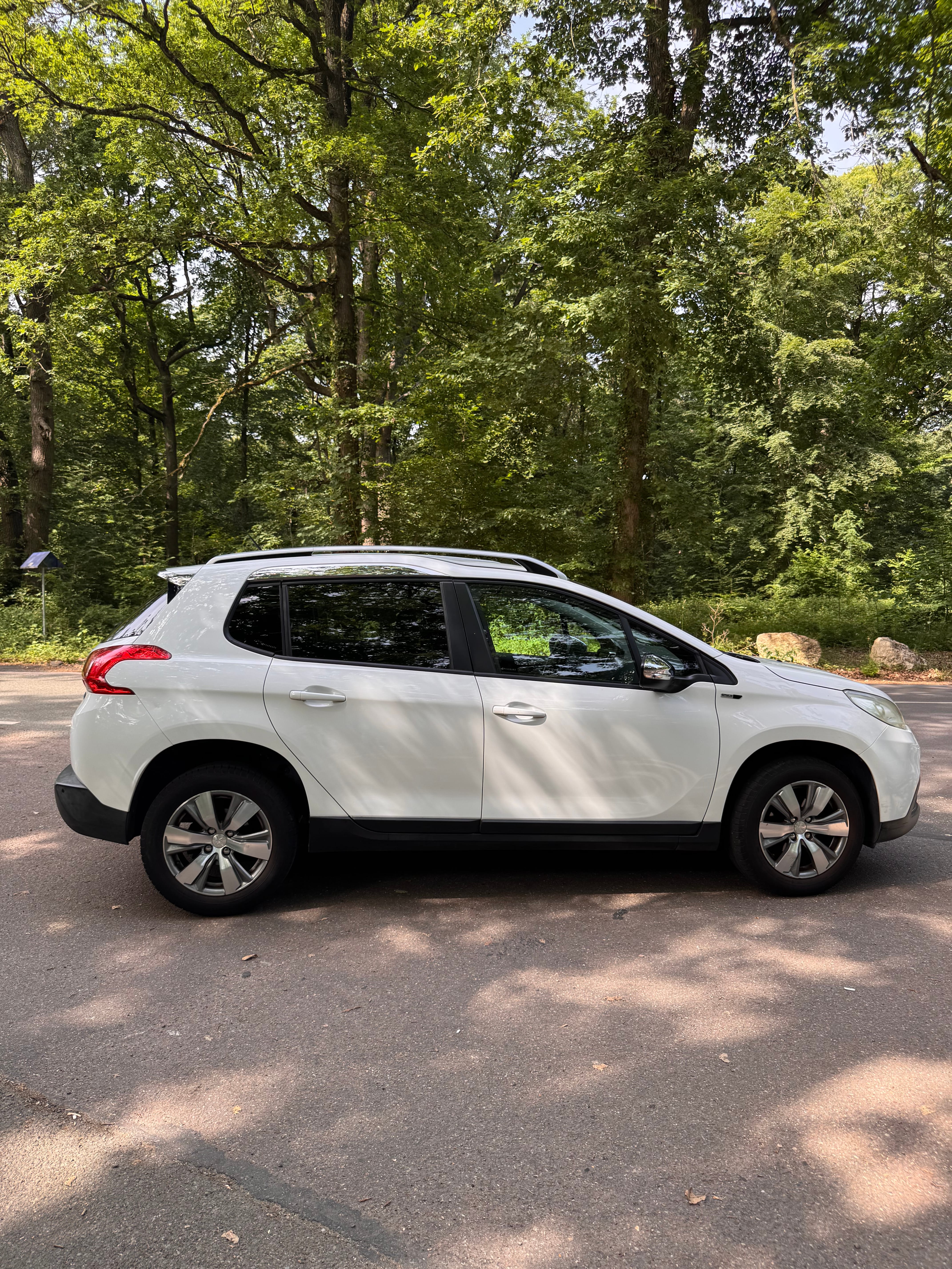 Peugeot 2008 avec Audio Bluetooth