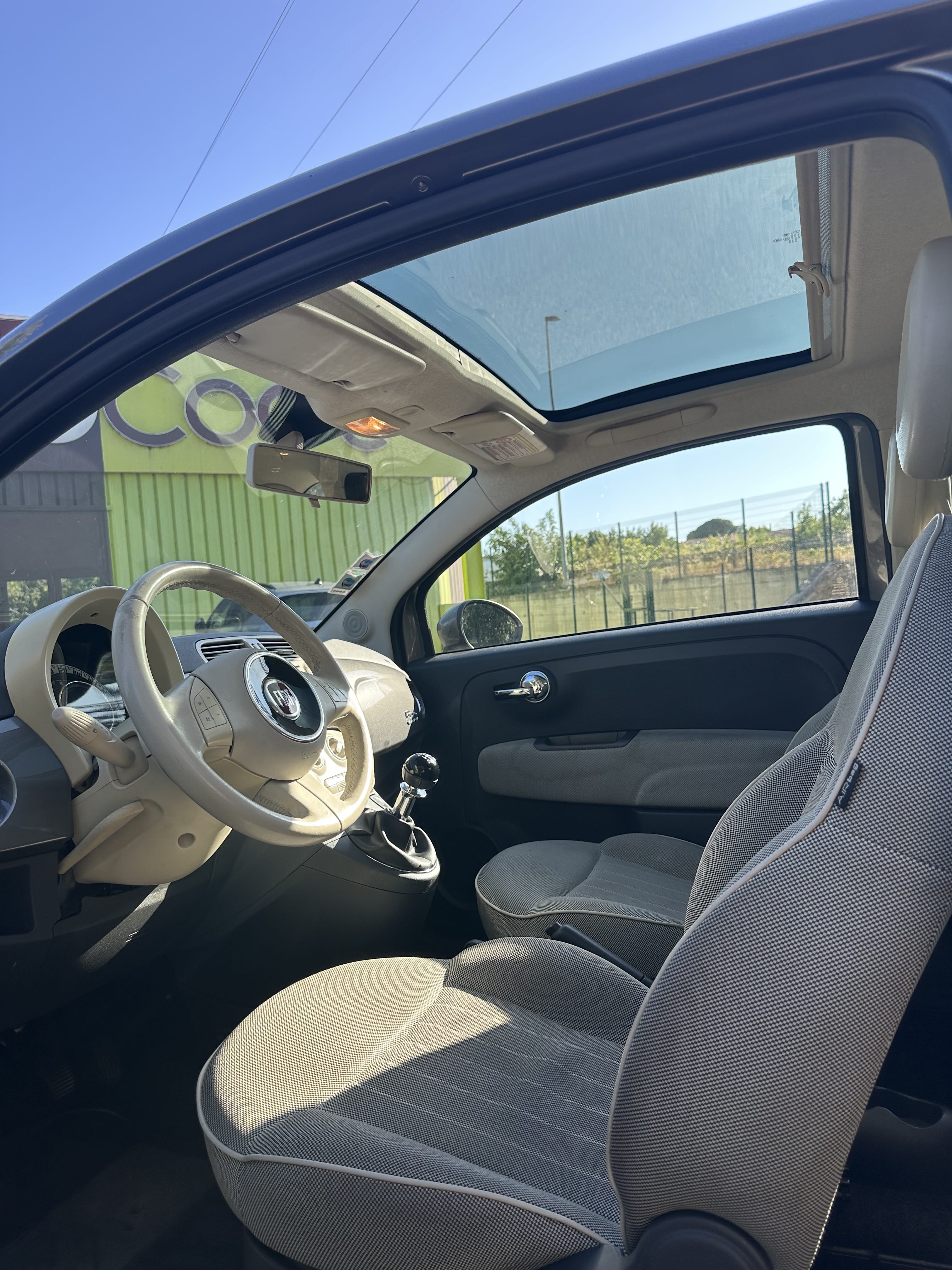 Fiat 500 avec Entrée audio / iPod
