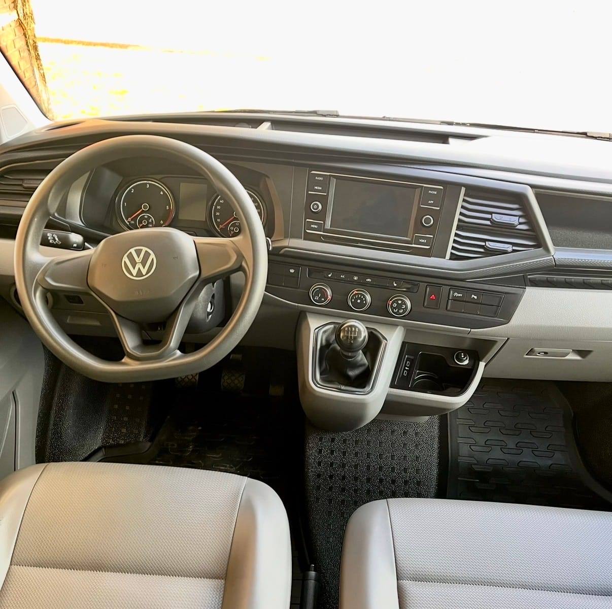 Volkswagen Combi 2.0 tdi avec Audio Bluetooth