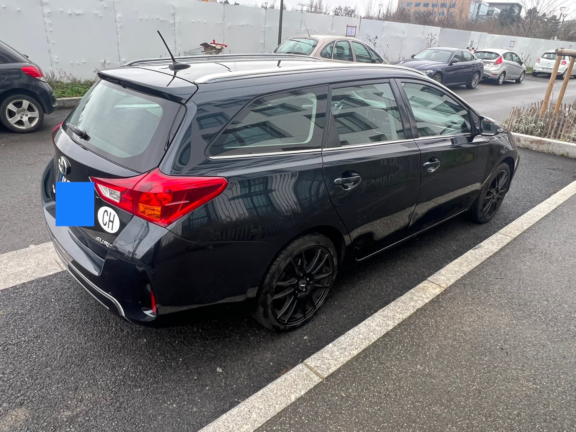 Toyota Auris avec Siège bébé