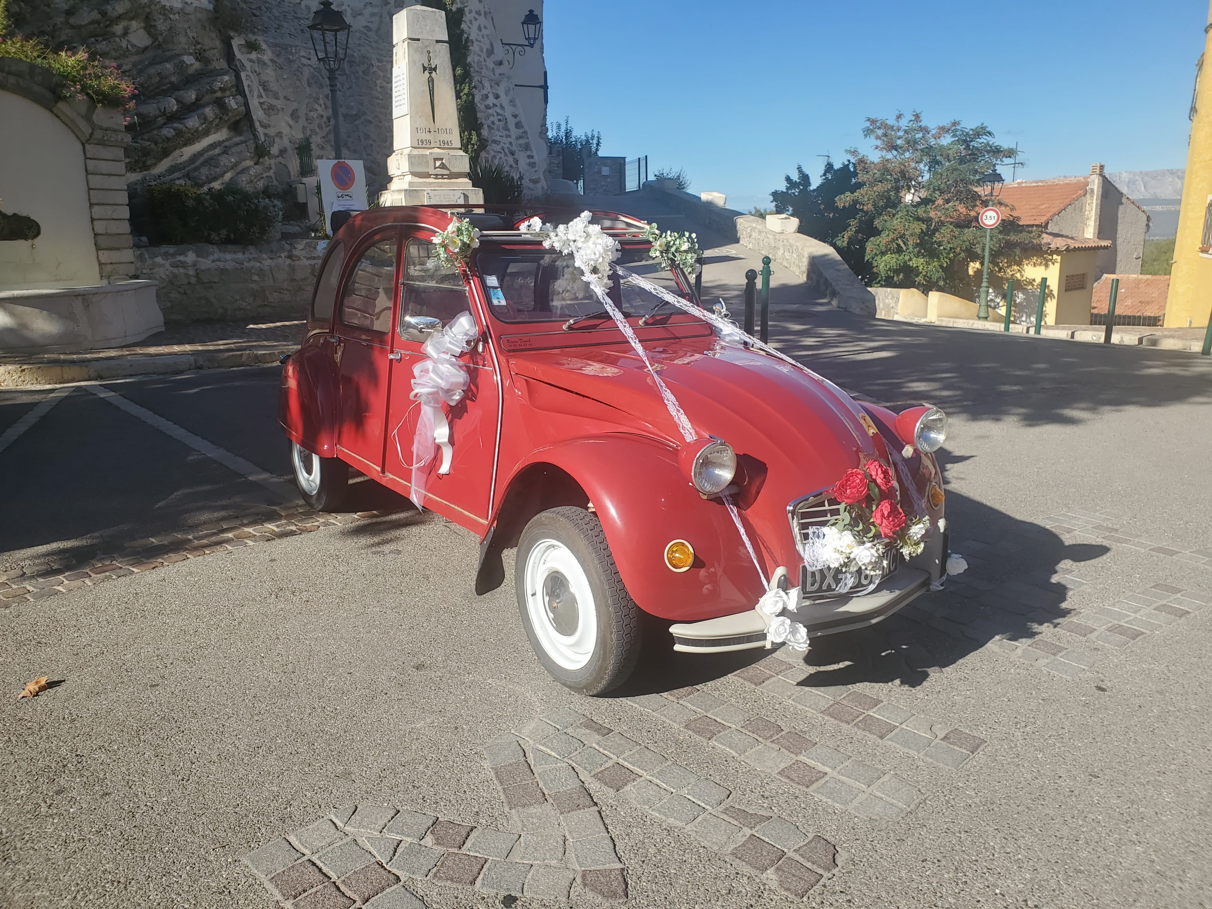 Citroen 2CV with Audio / iPod input
