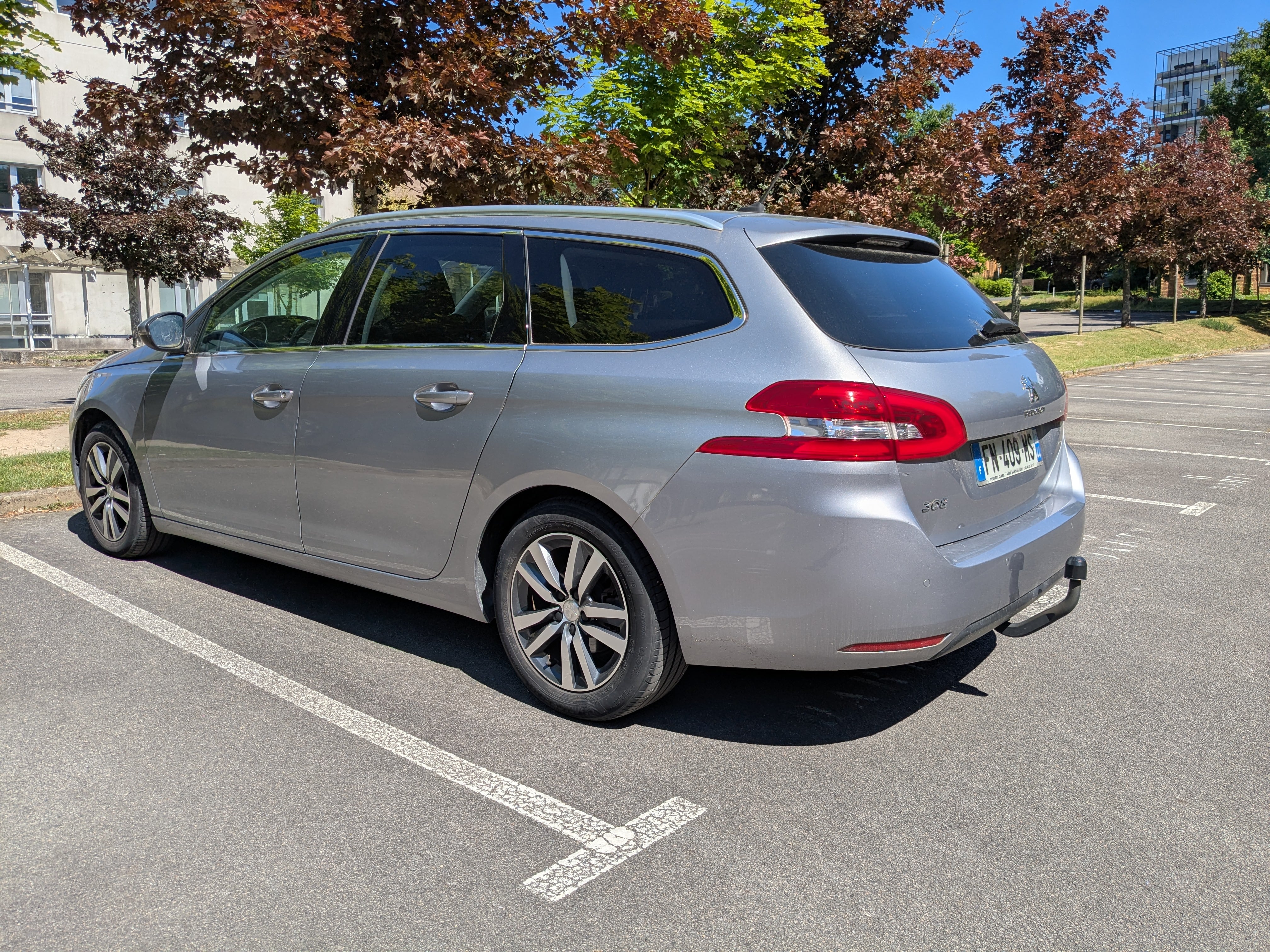 Peugeot 308 SW avec GPS
