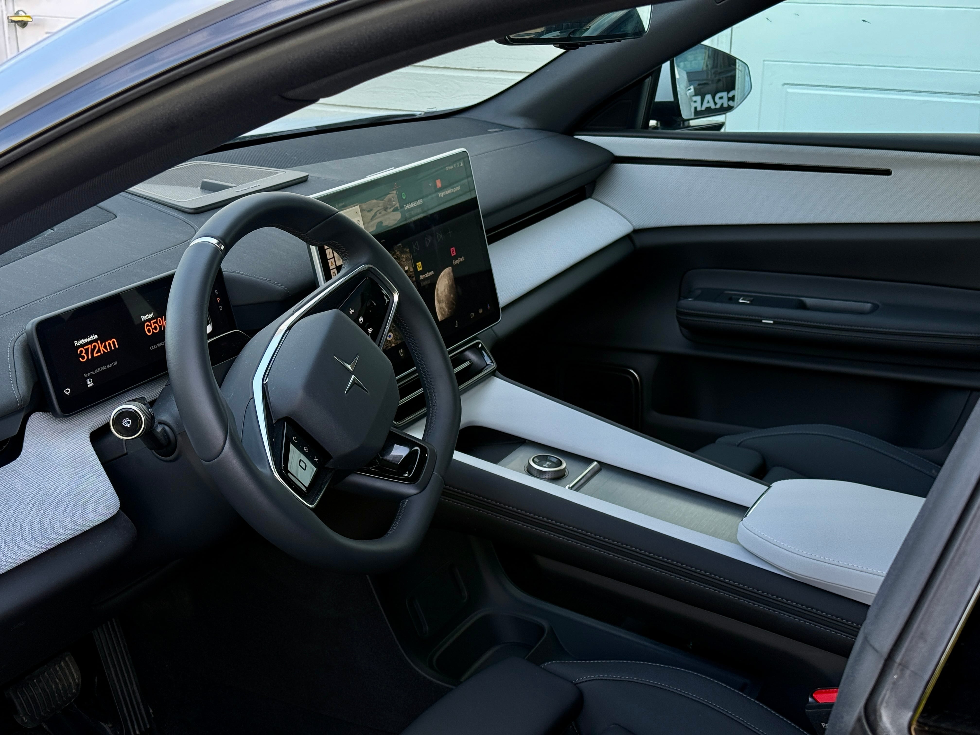 Polestar 4 Long Range Dual Motor med Cruisekontroll