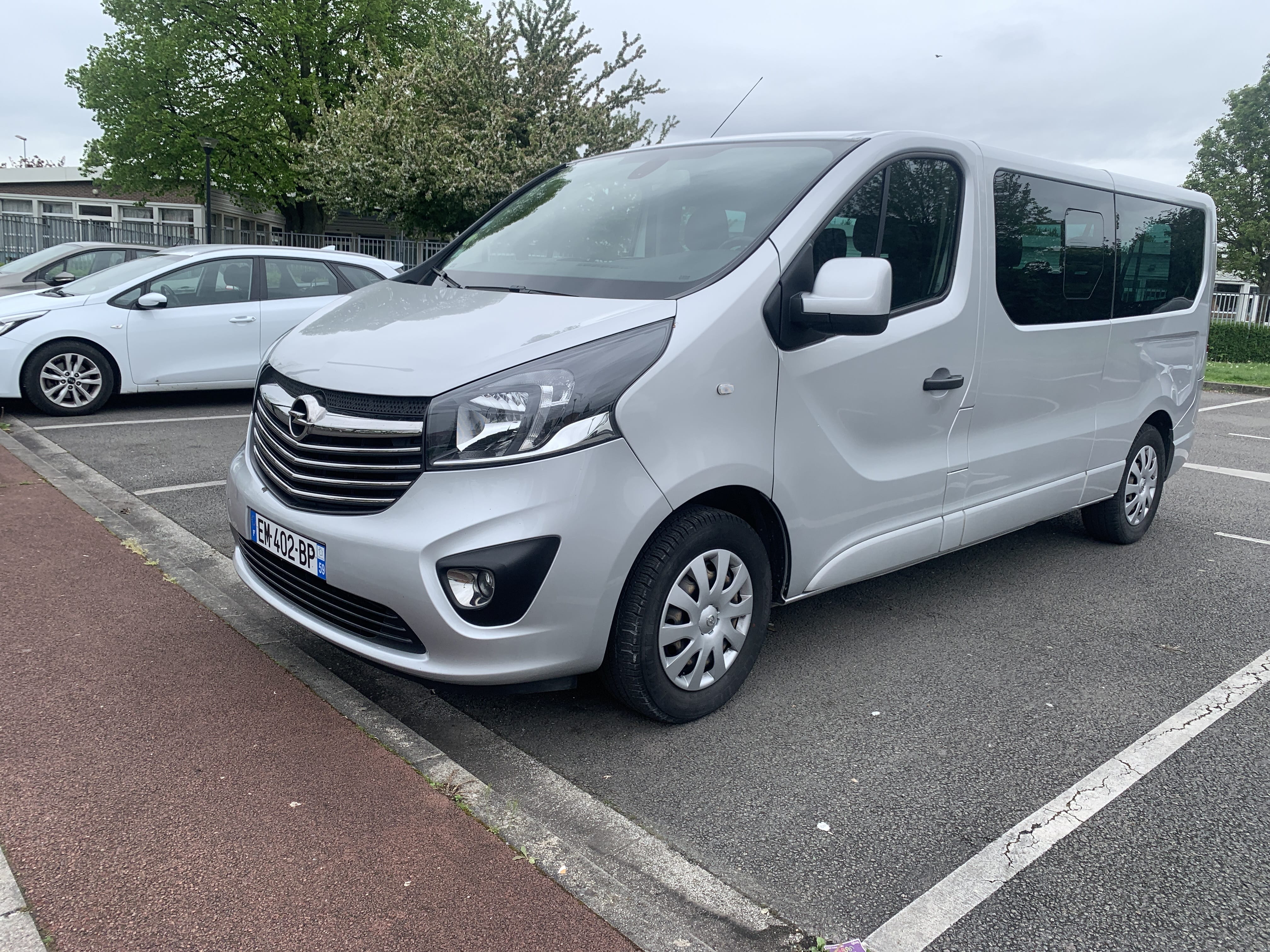 Opel Vivaro Combi, 2017, Diesel, 9 places et plus