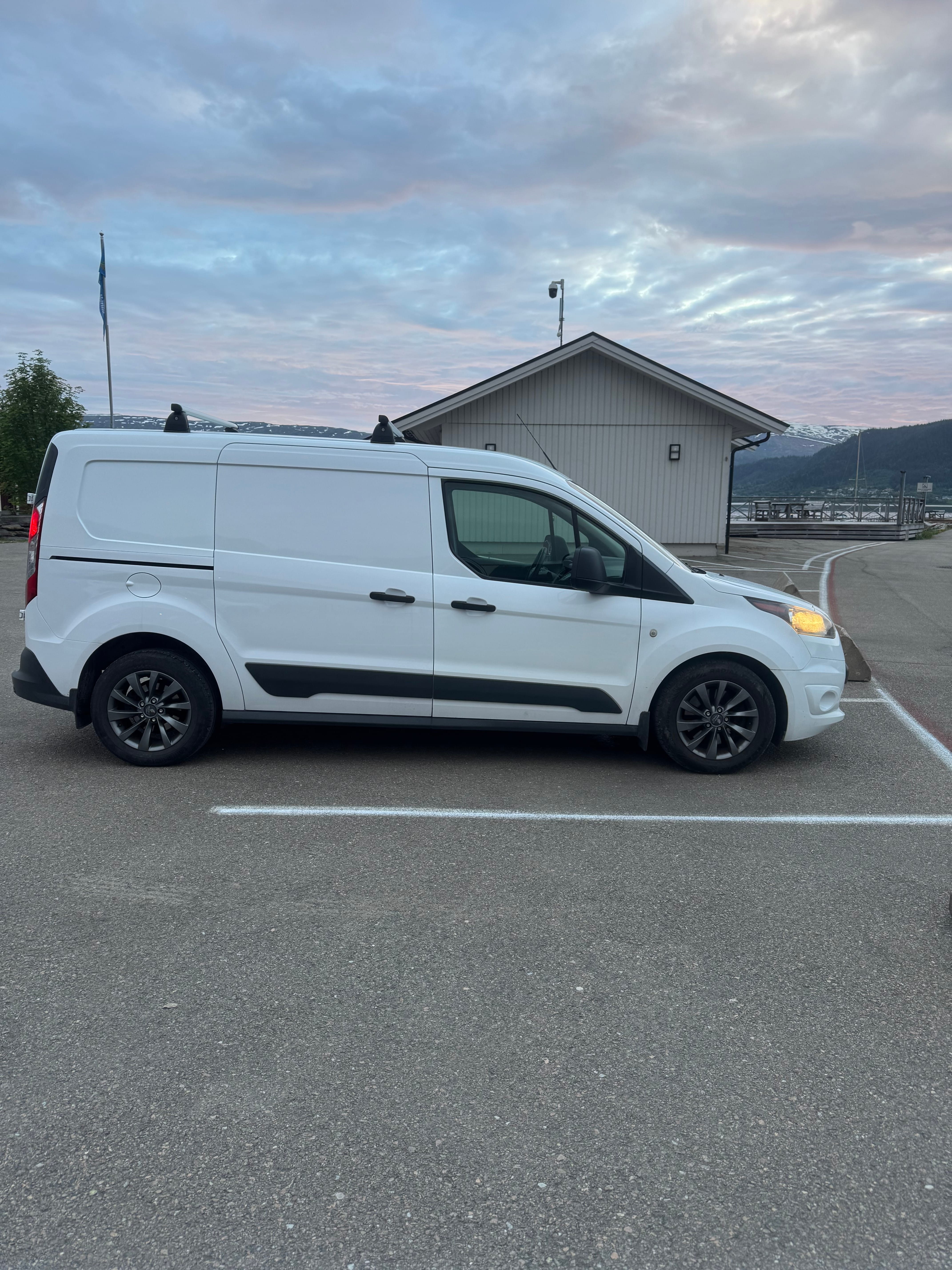 Ford Transit Connect med Aircondition