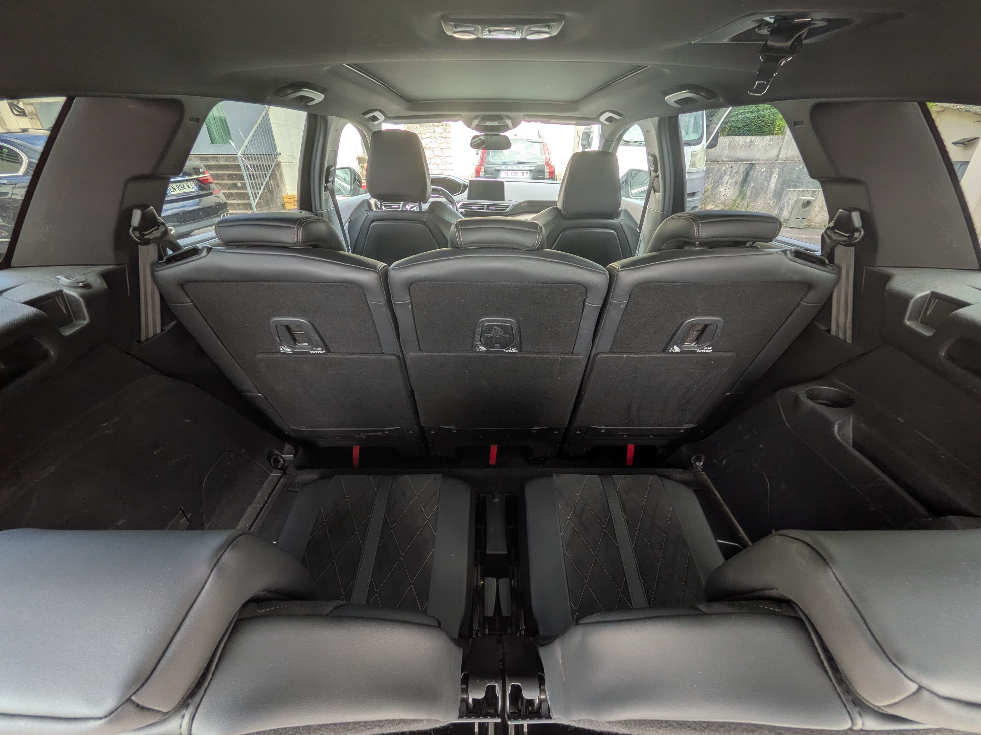 Peugeot 5008 avec Autoradio