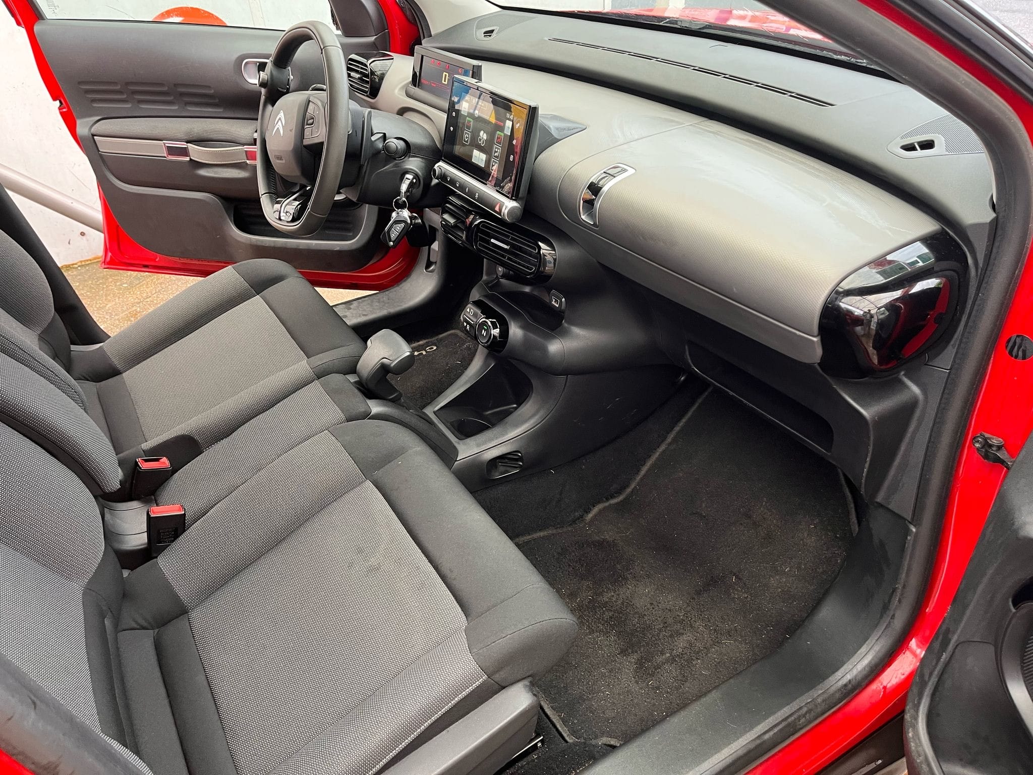 Citroen C4 Cactus avec Siège bébé