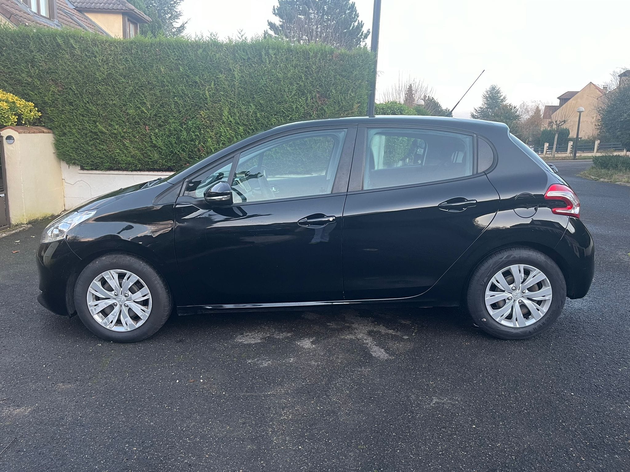 Peugeot 208 avec Climatisation