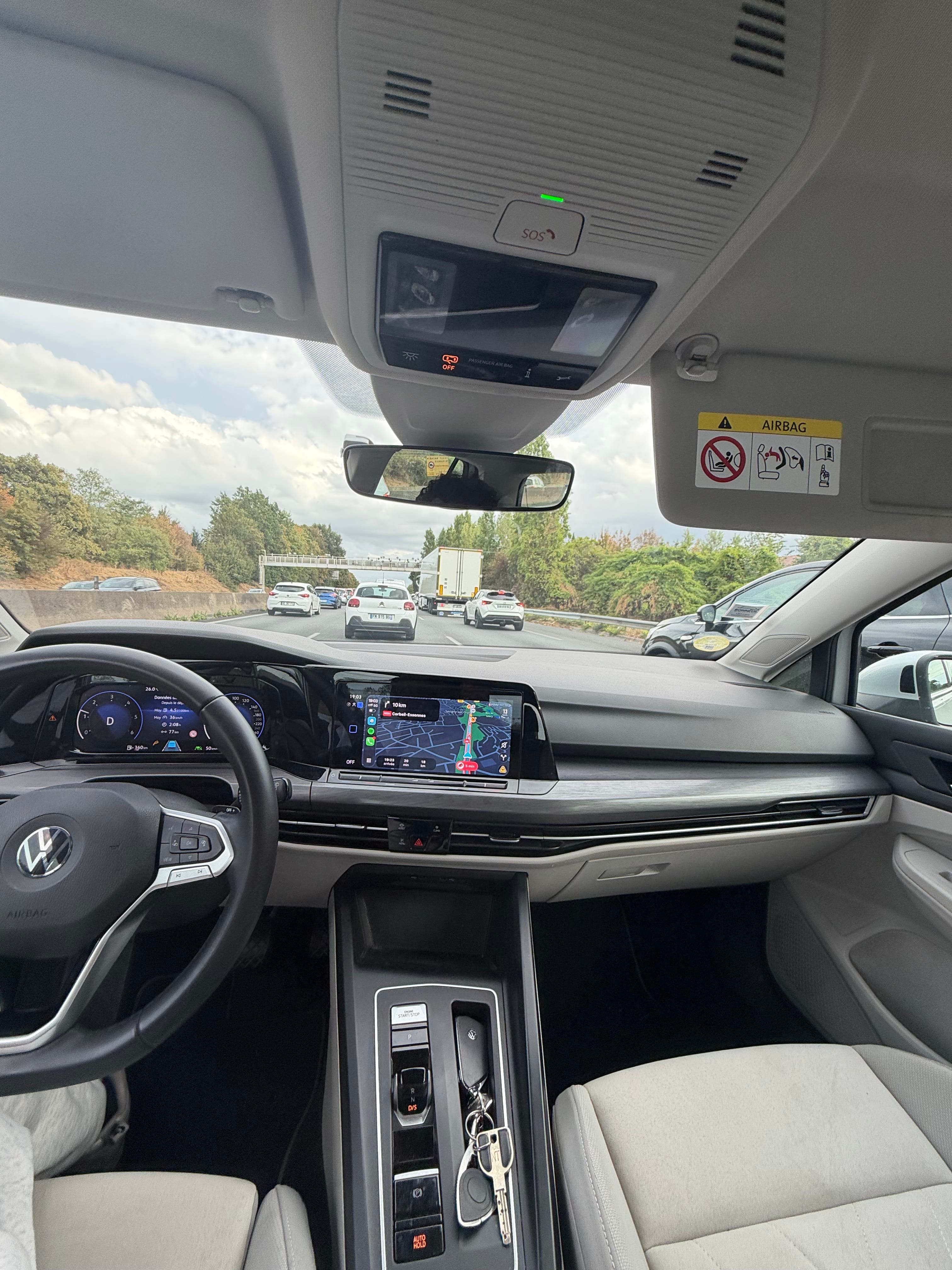 Volkswagen Golf avec GPS