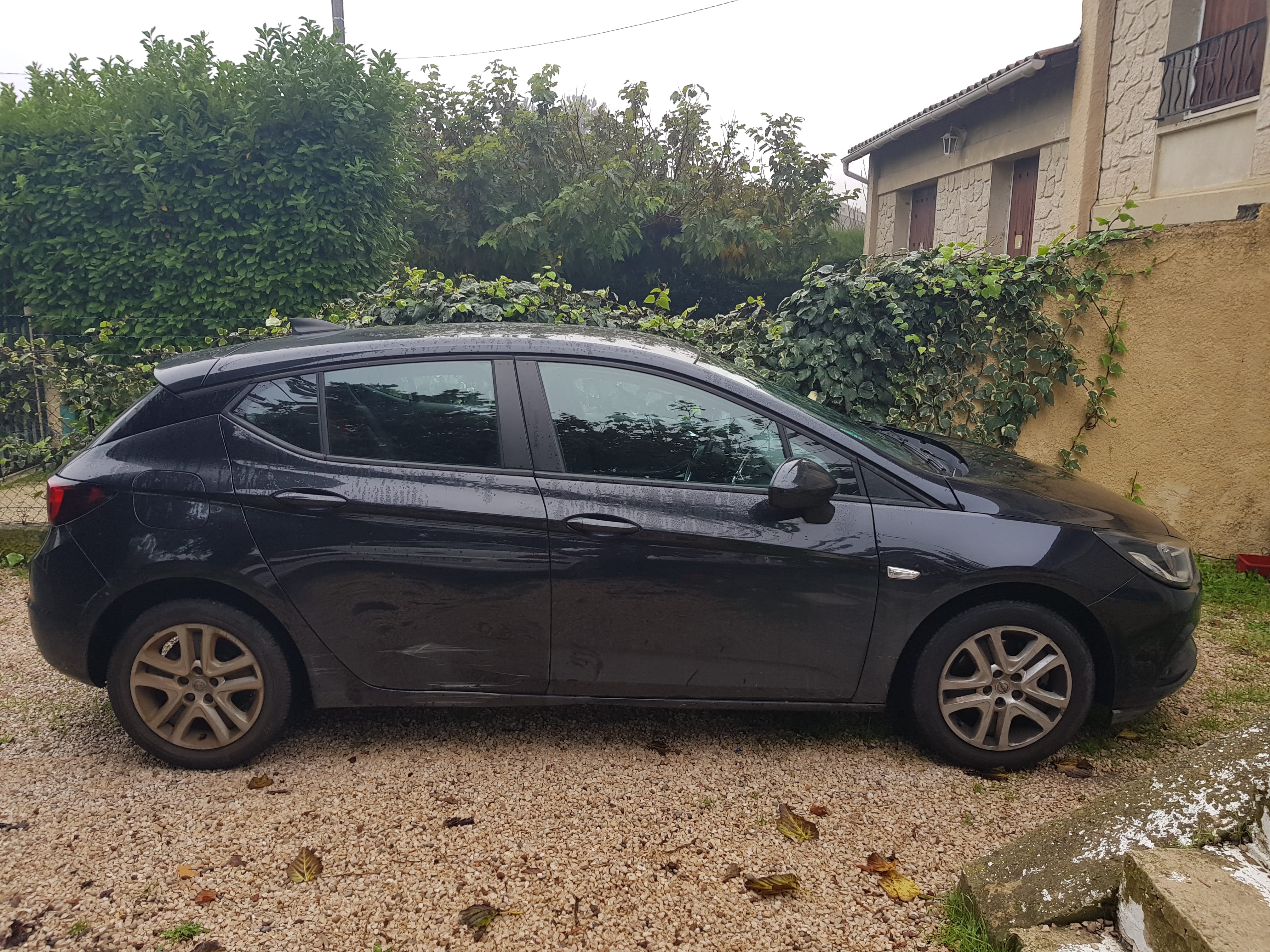 Opel Astra avec Régulateur de vitesse