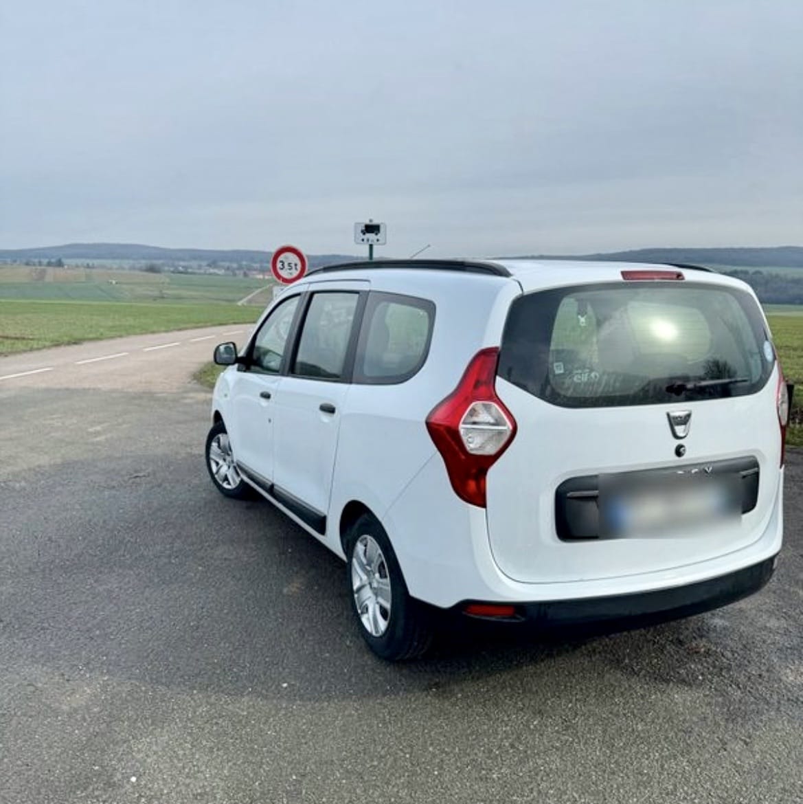 Dacia Lodgy avec Entrée audio / iPod