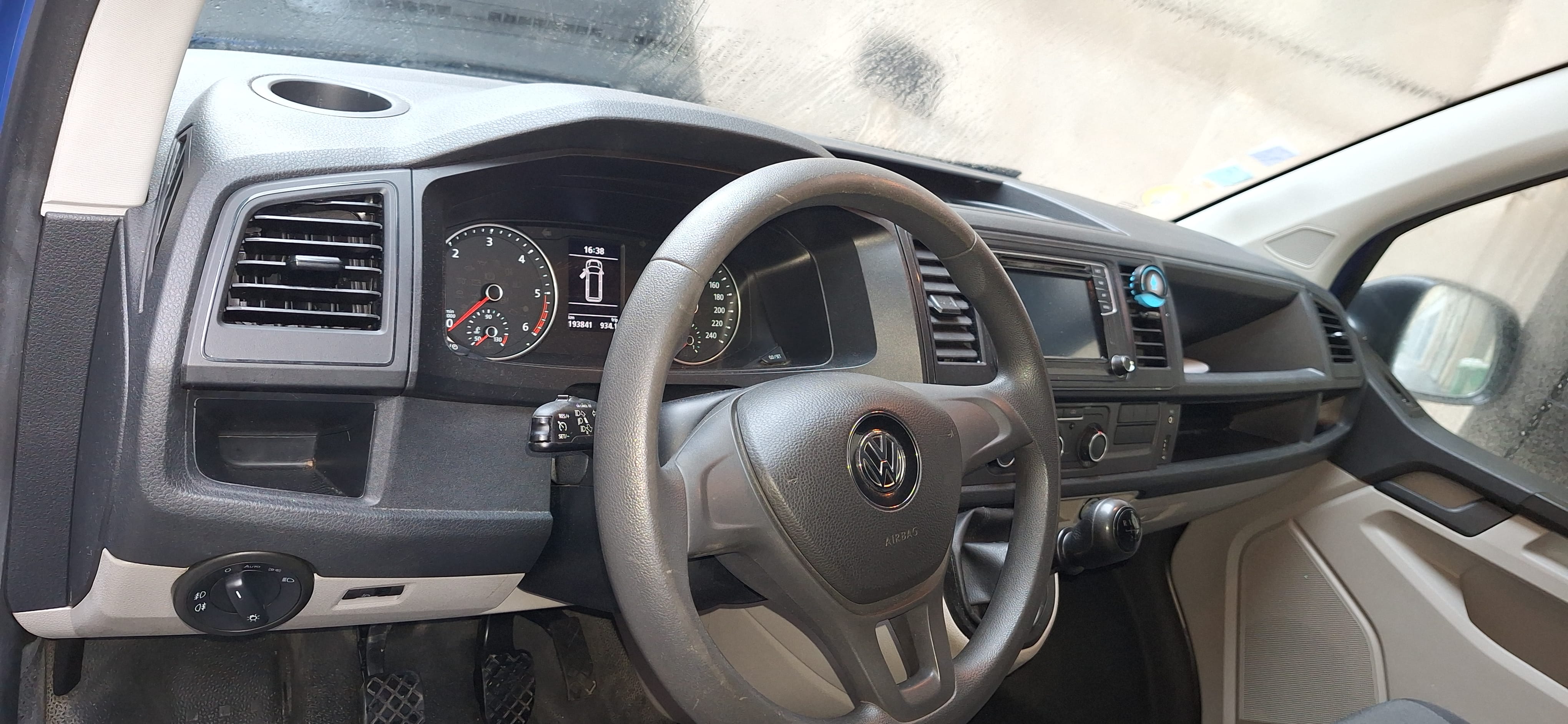 Volkswagen Transporter avec Climatisation