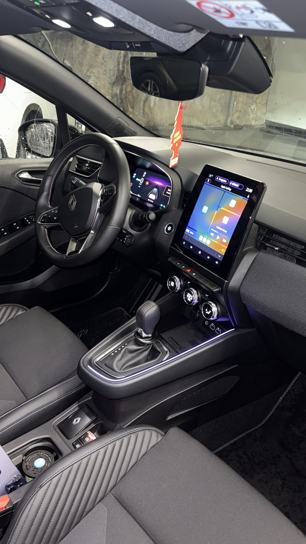 Renault Clio E-tech avec Régulateur de vitesse