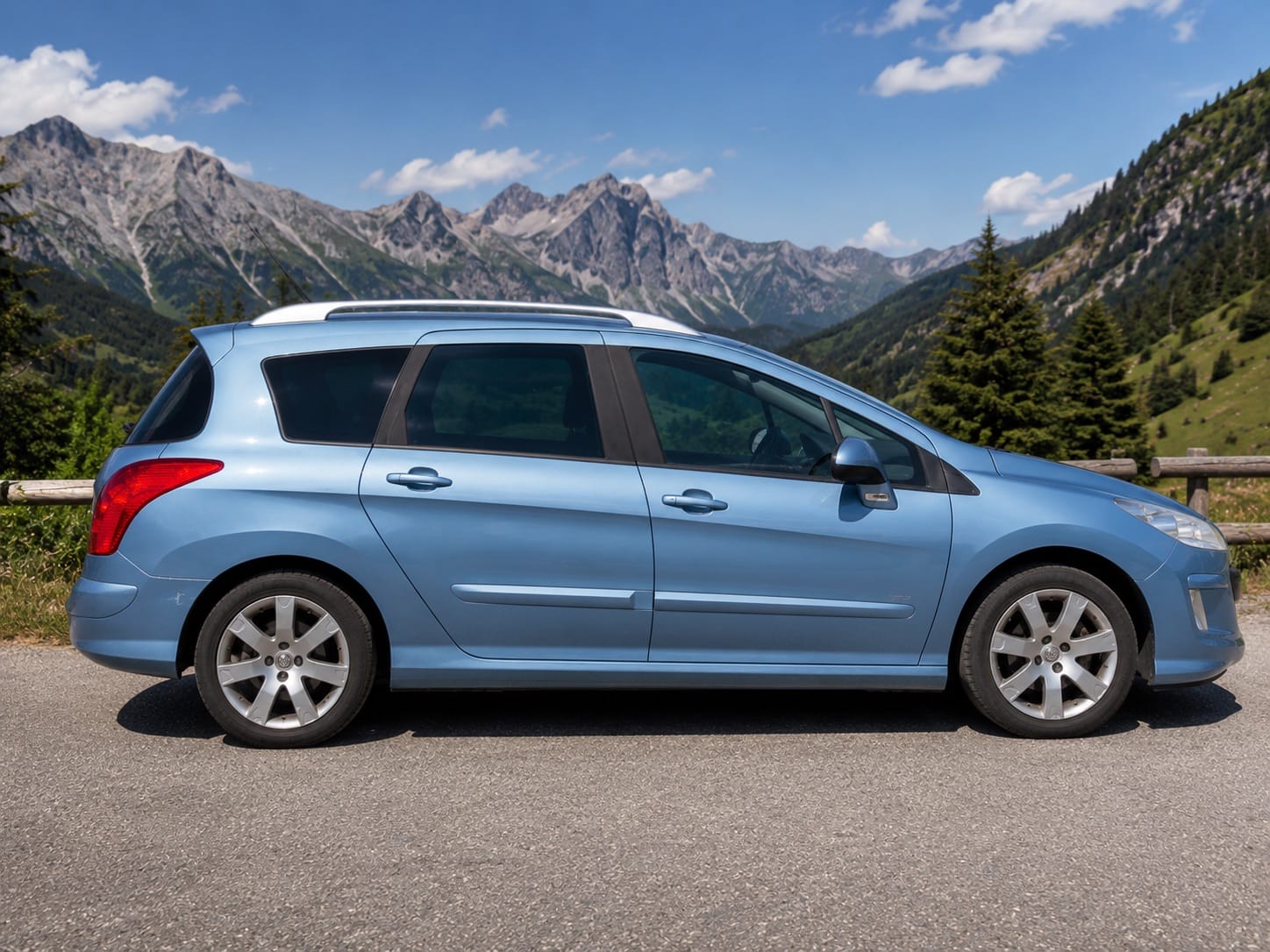 Peugeot 308 SW 1.6 eHDI avec Climatisation