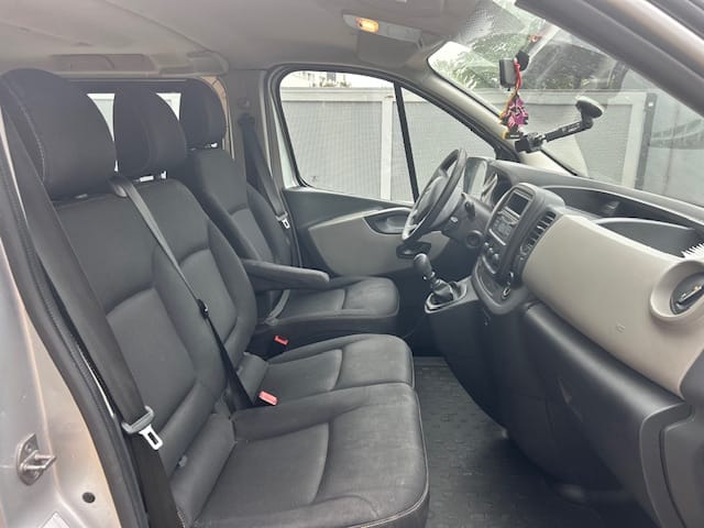 Renault Trafic Passenger met Bluetooth audio