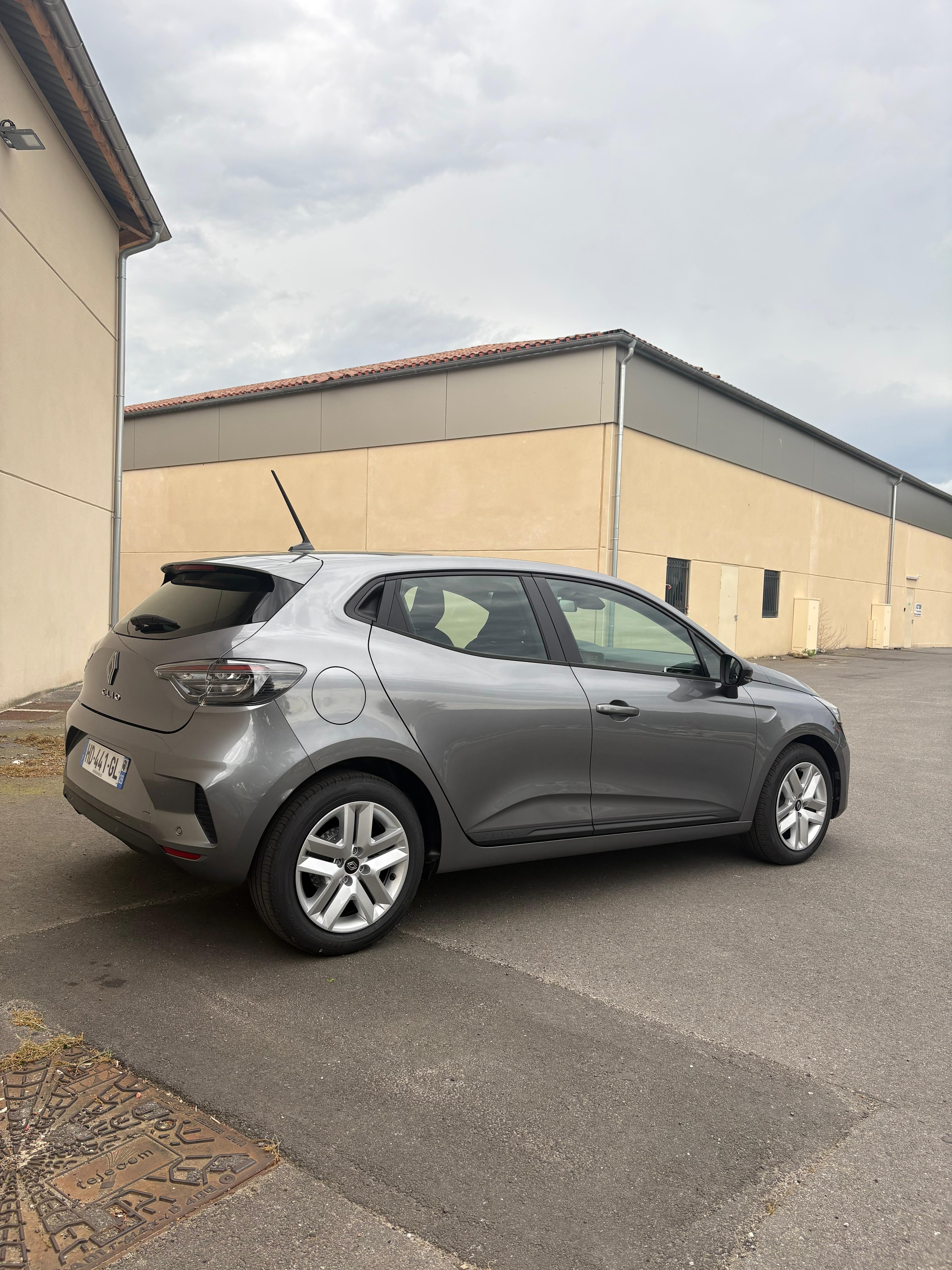 Renault Clio avec Régulateur de vitesse