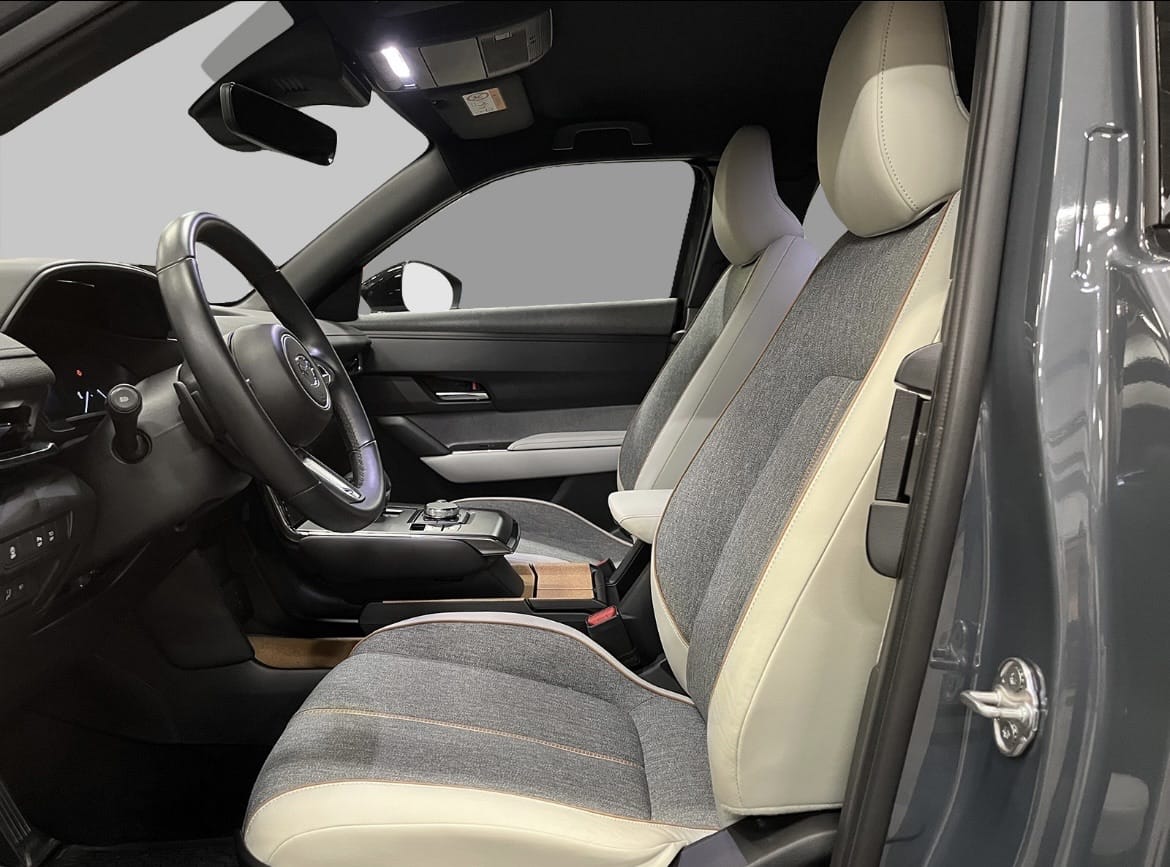 Mazda MX-30 med GPS
