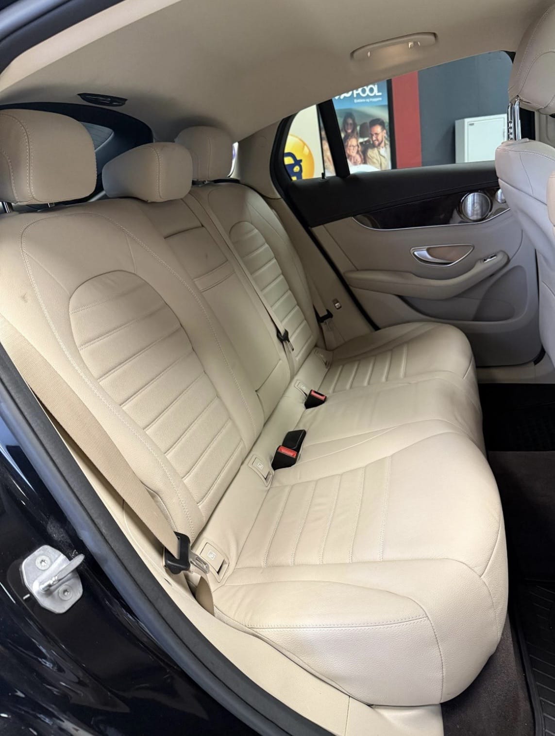 Mercedes-Benz GLC 300 4Matic Coupe avec Quatre roues motrices