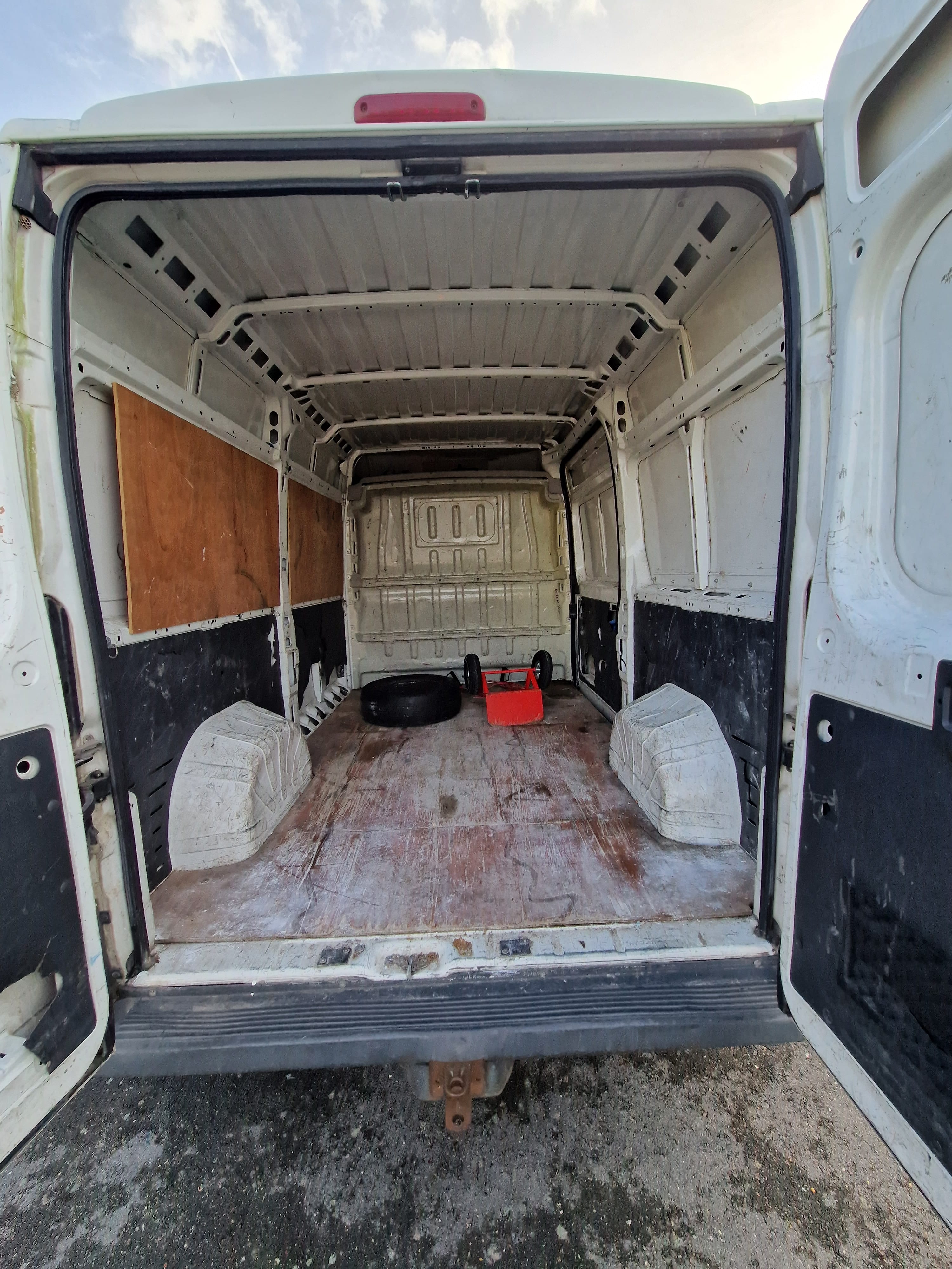 Peugeot Boxer 12m3 diesel