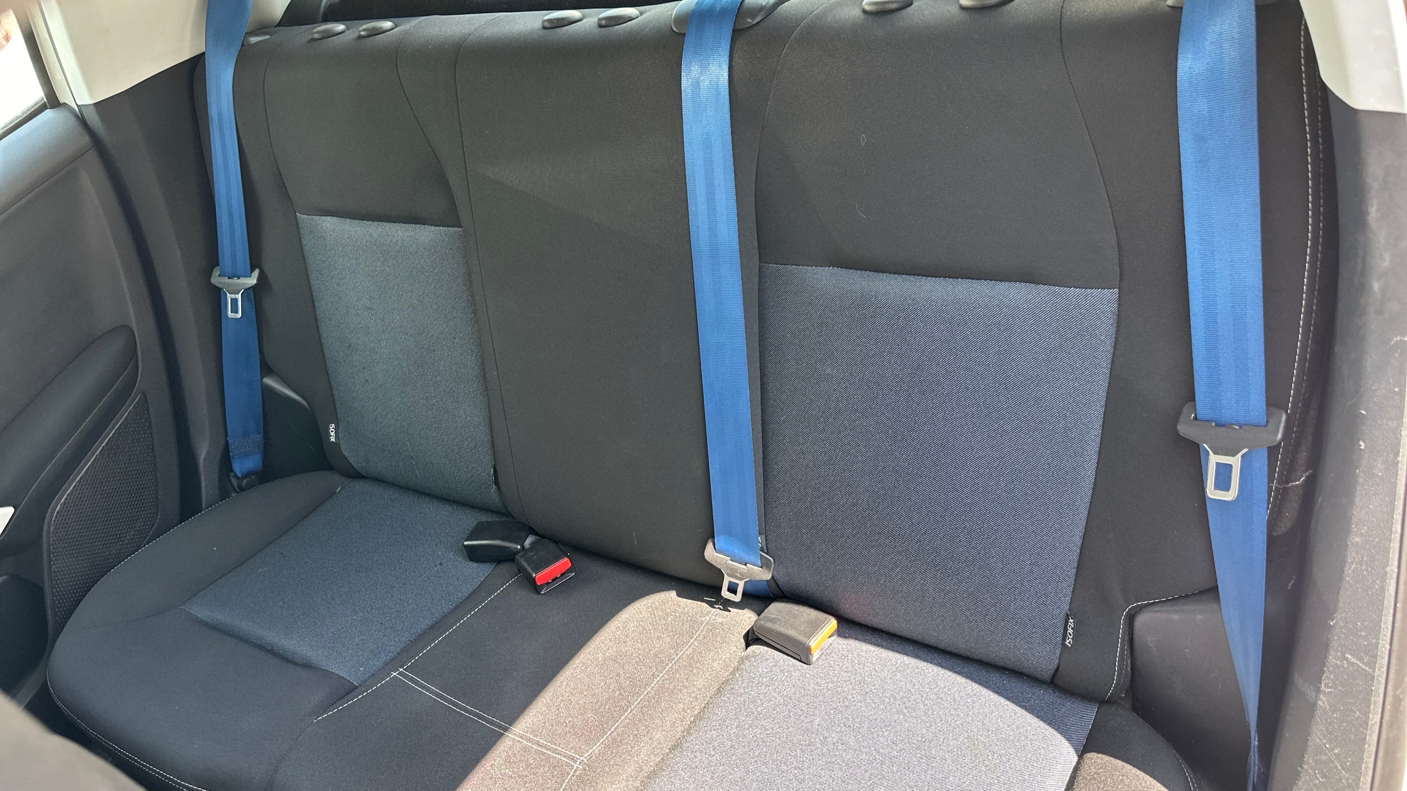 Peugeot 208 avec Apple CarPlay