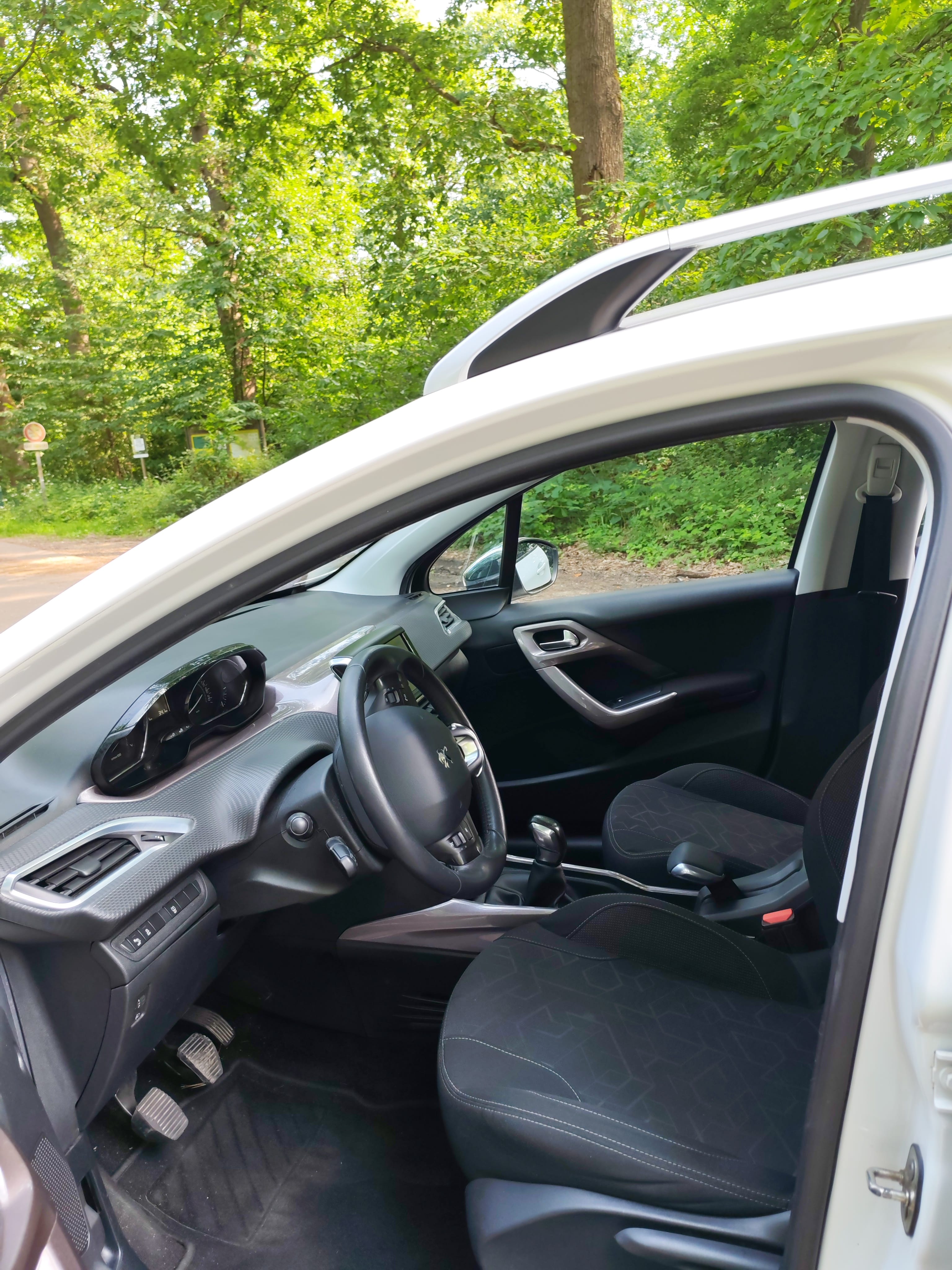 Peugeot 2008 avec Port USB