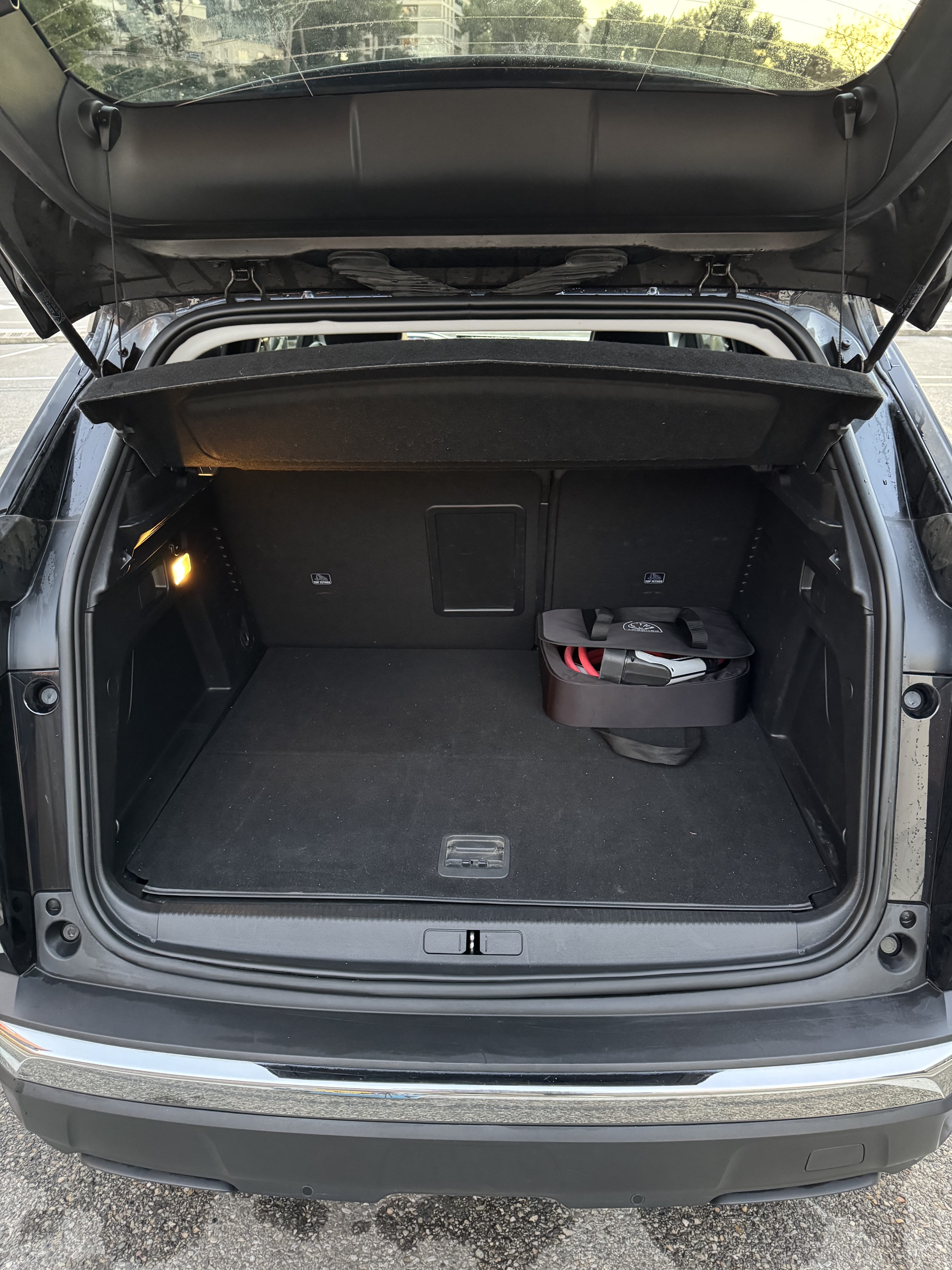 Peugeot 3008 with Four-wheel drive