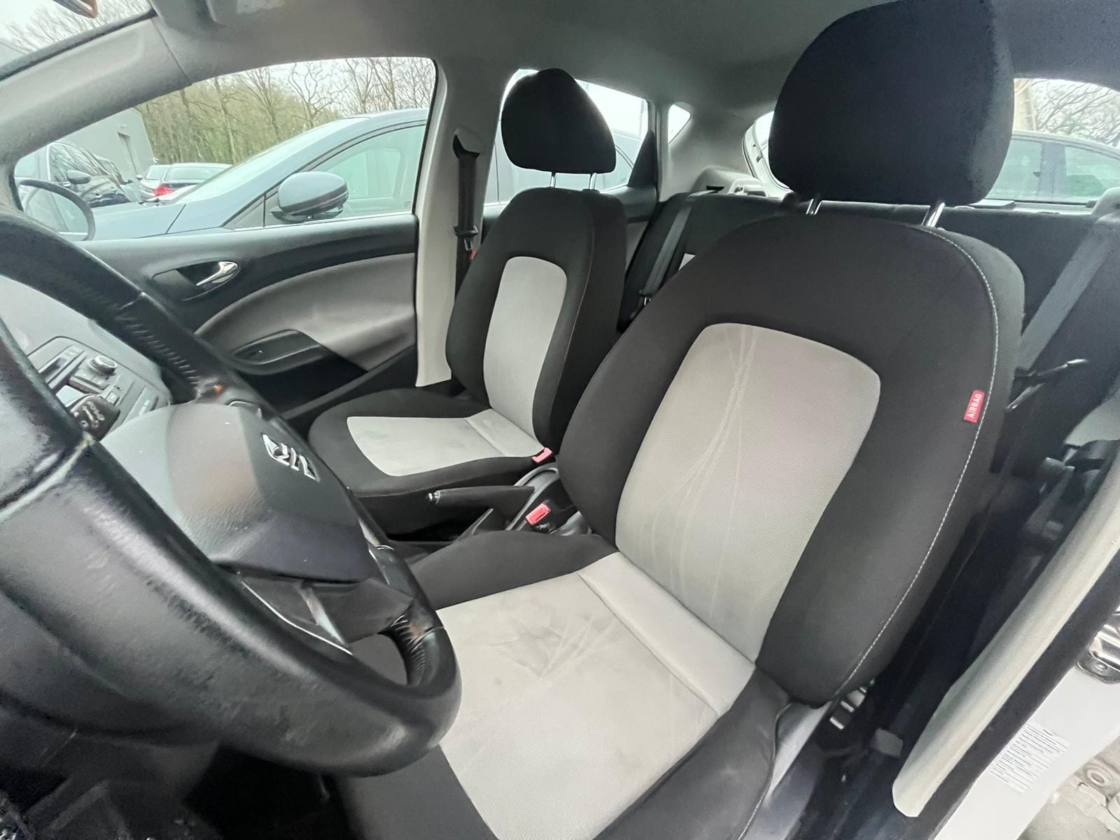 Seat Ibiza avec Audio Bluetooth