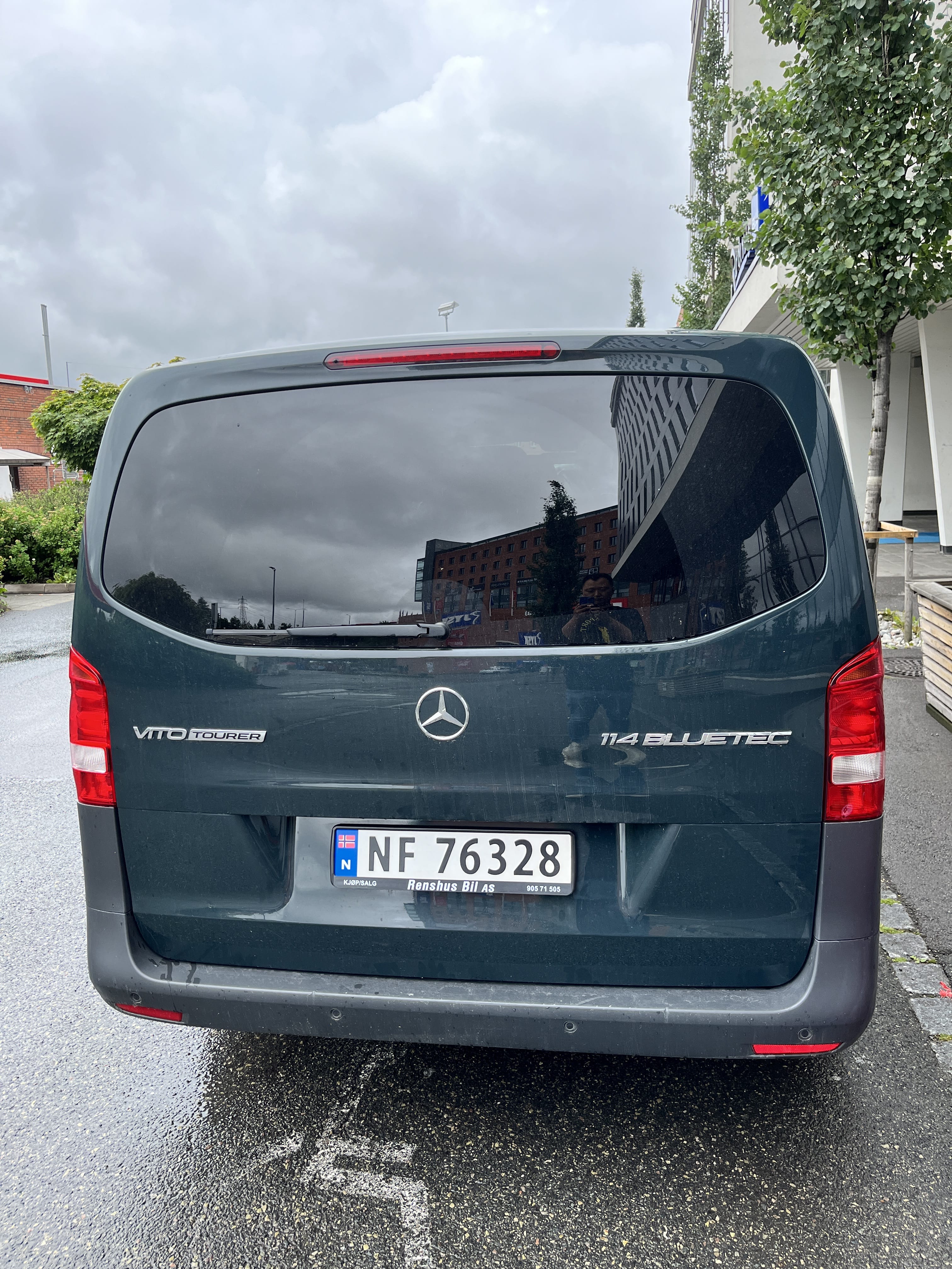 Mercedes-Benz Vito Tourer med Babysete