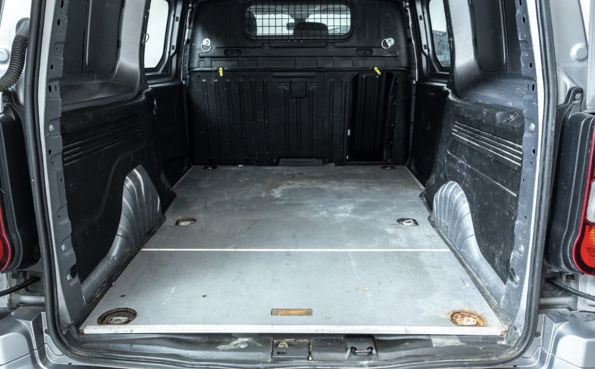 Peugeot Partner Mester L2 Diesel med Bluetooth audio