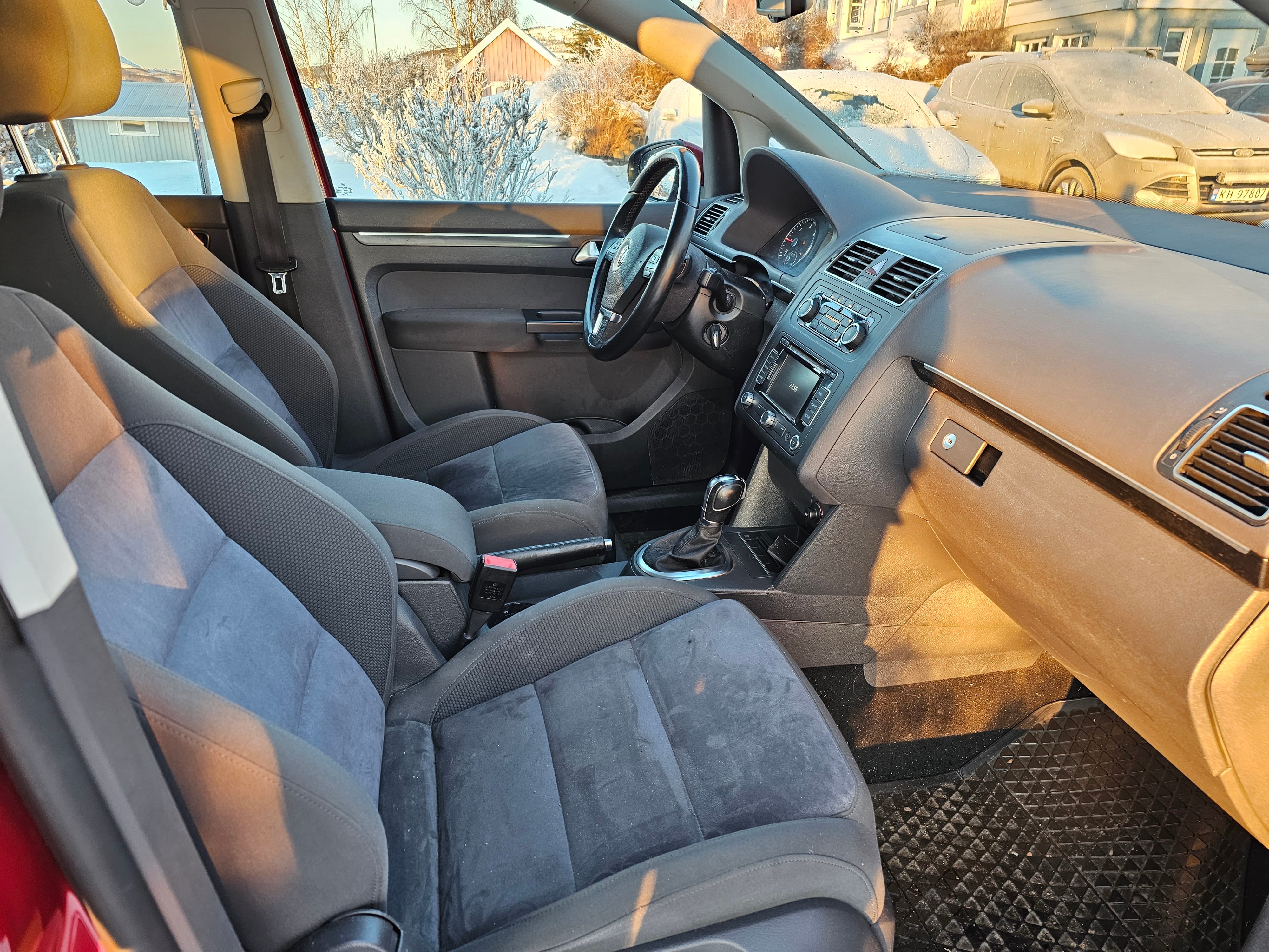 Volkswagen Touran med Vinterdekk