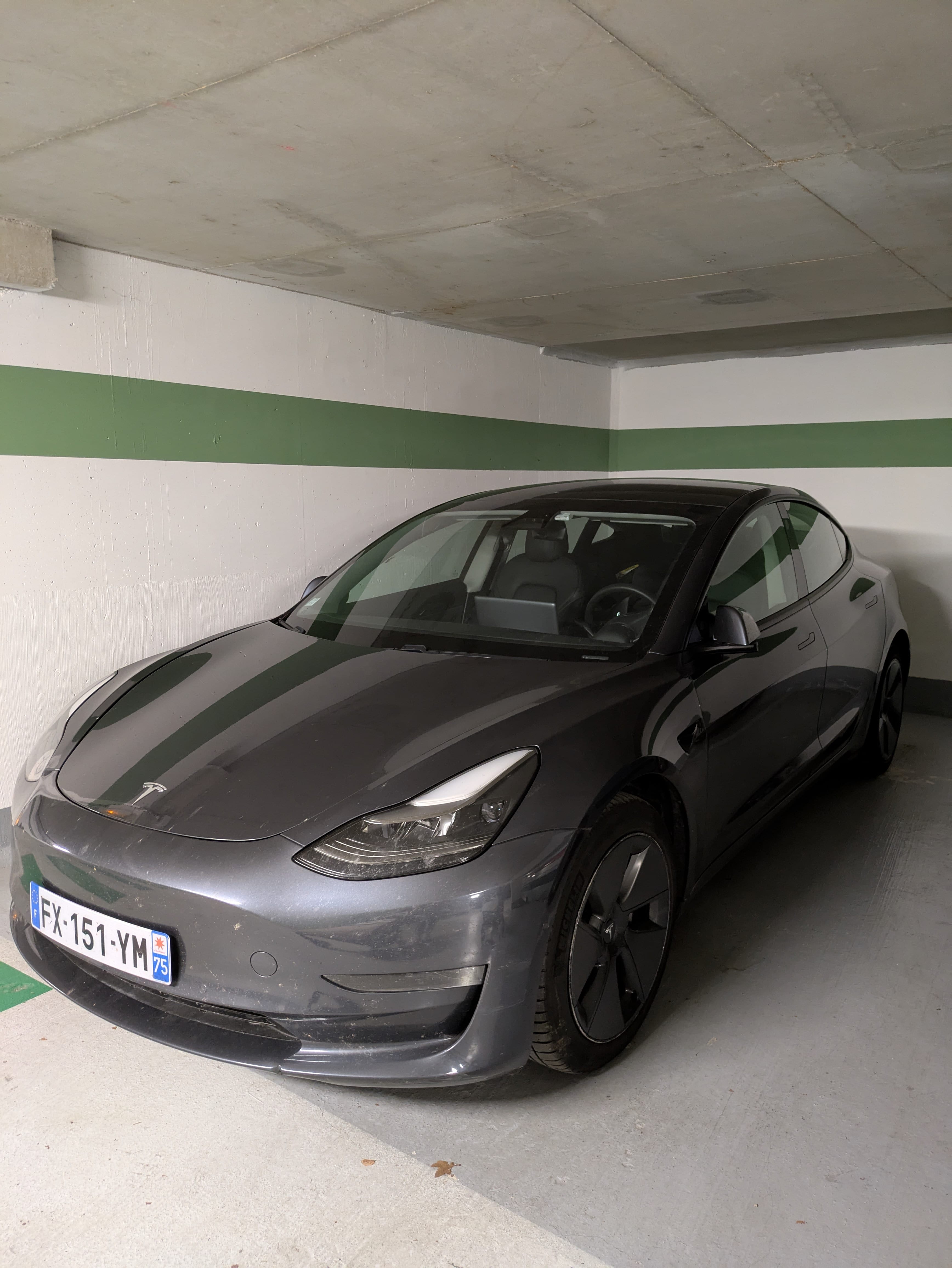 Tesla Model 3, 2021, Électrique, automatique