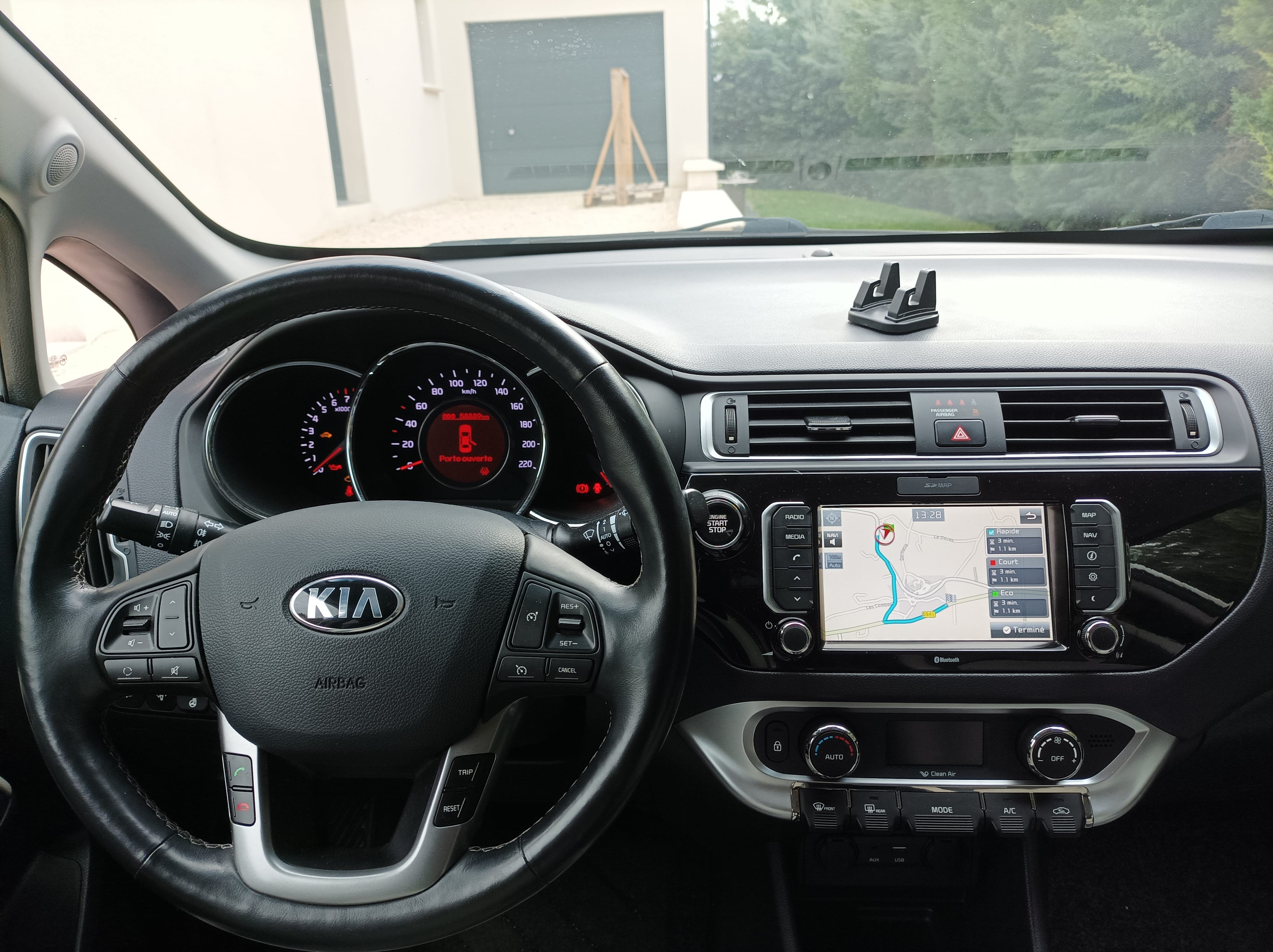Kia Rio avec Entrée audio / iPod