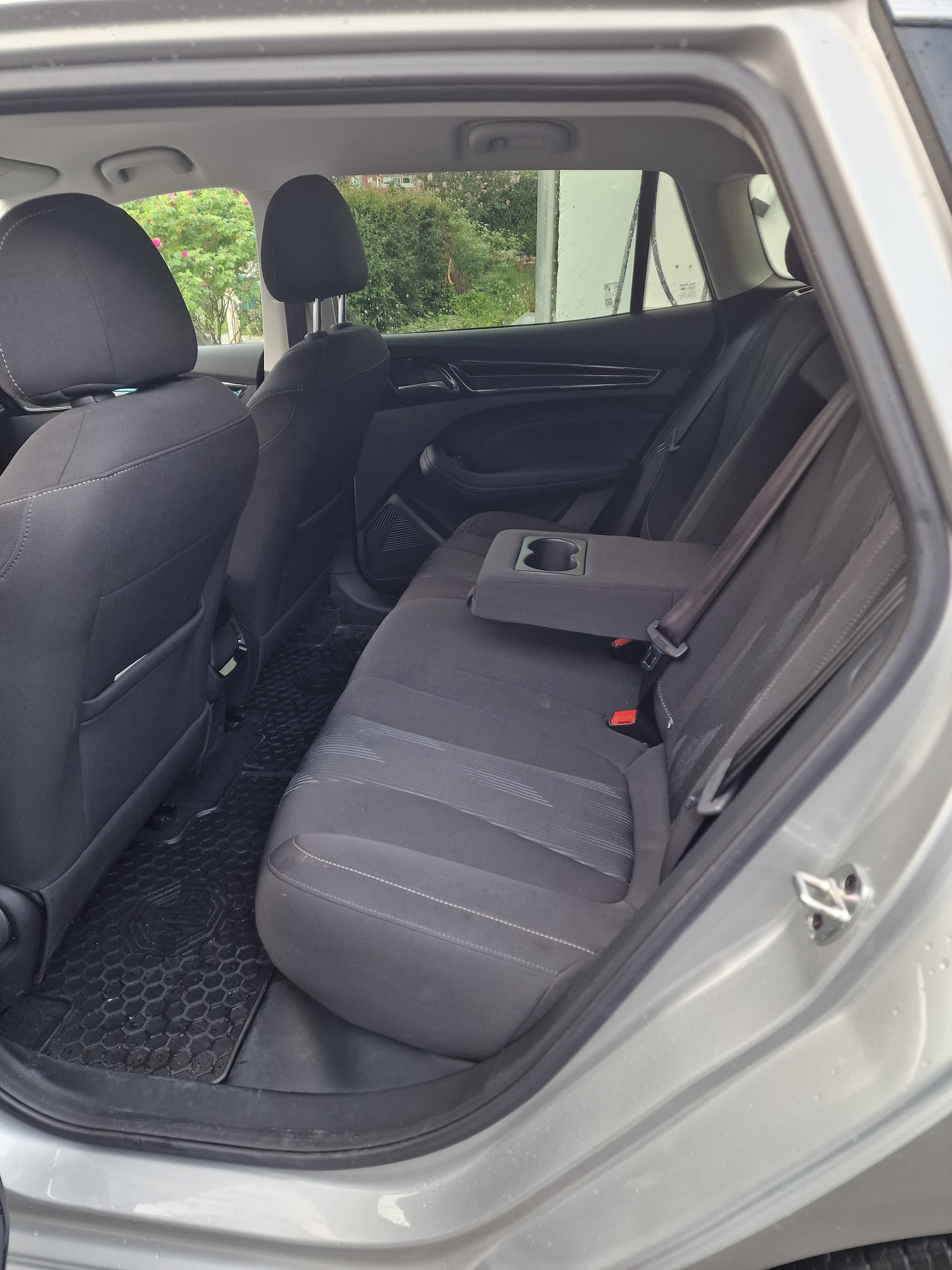 Mg MG5 med Bluetooth audio